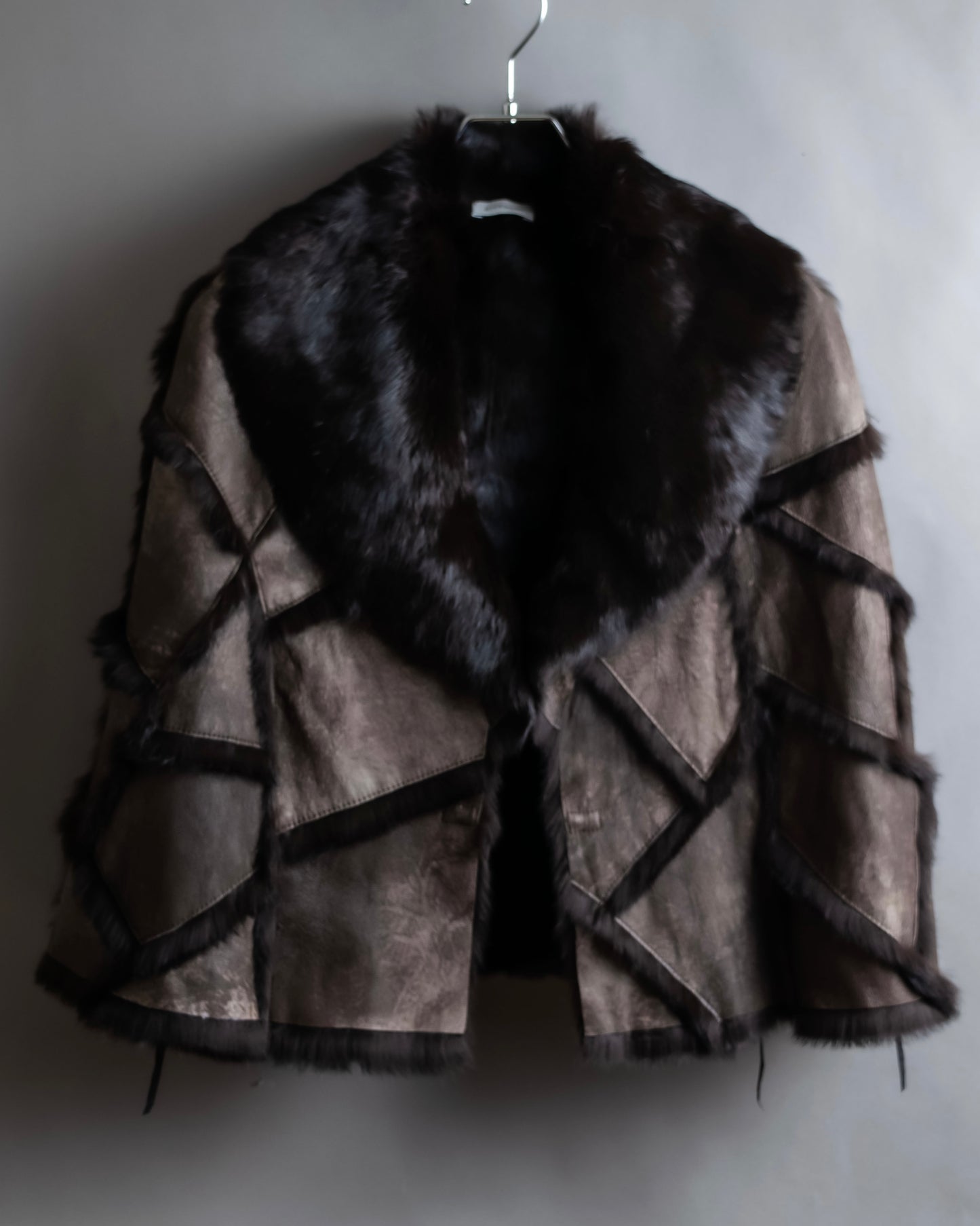 "GIVENCHY" Fur & leather used reversible short shawl collar jacket