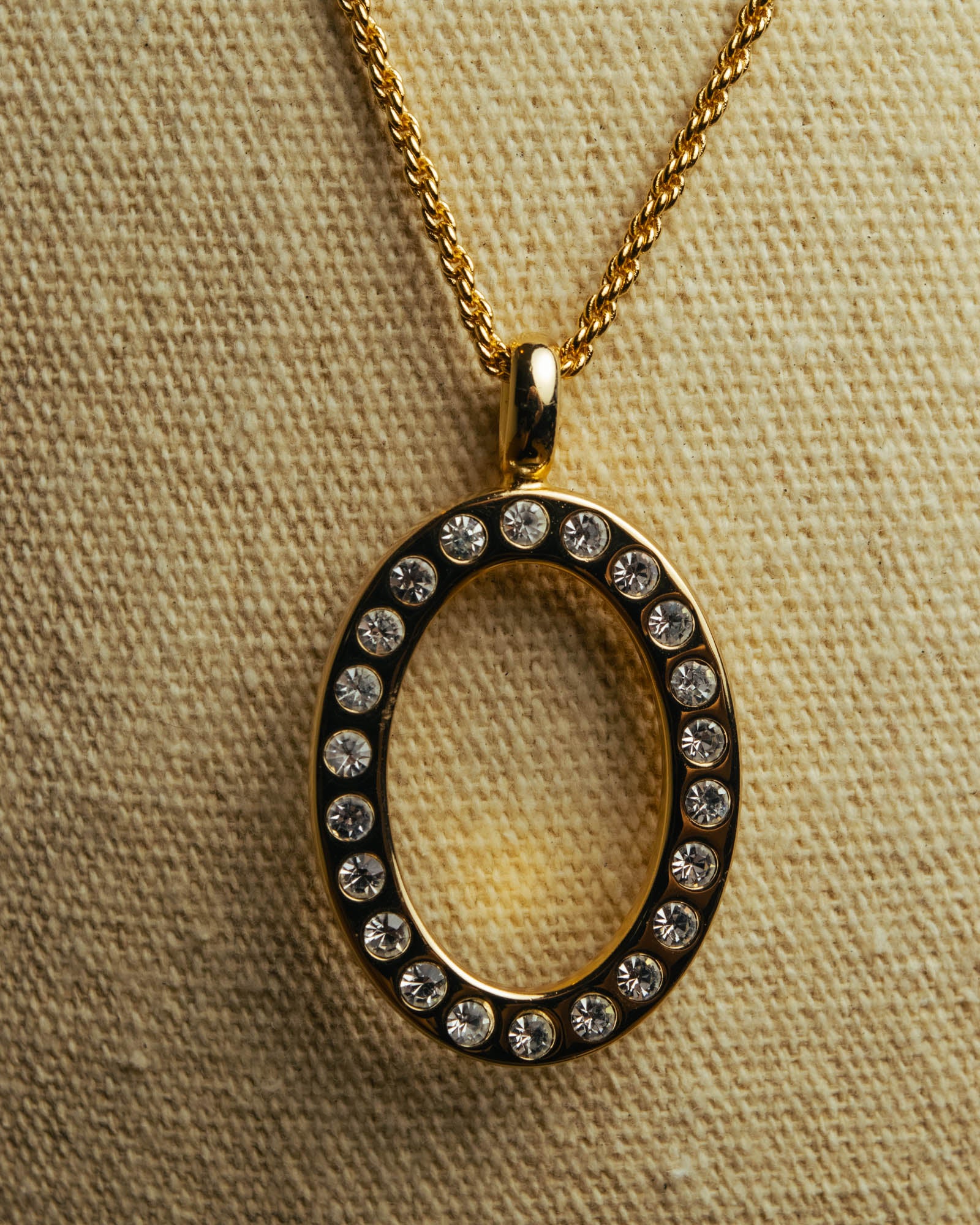 "Christian Dior" 80's-00's Rhinestone oval pendant necklace