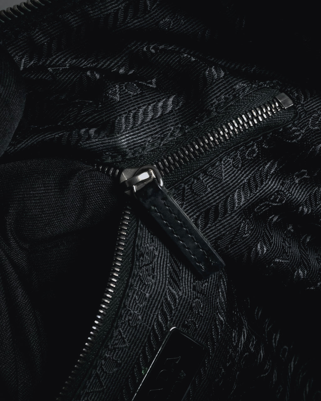 "PRADA" 90’s-00’s Vitello daino leather doctor bag