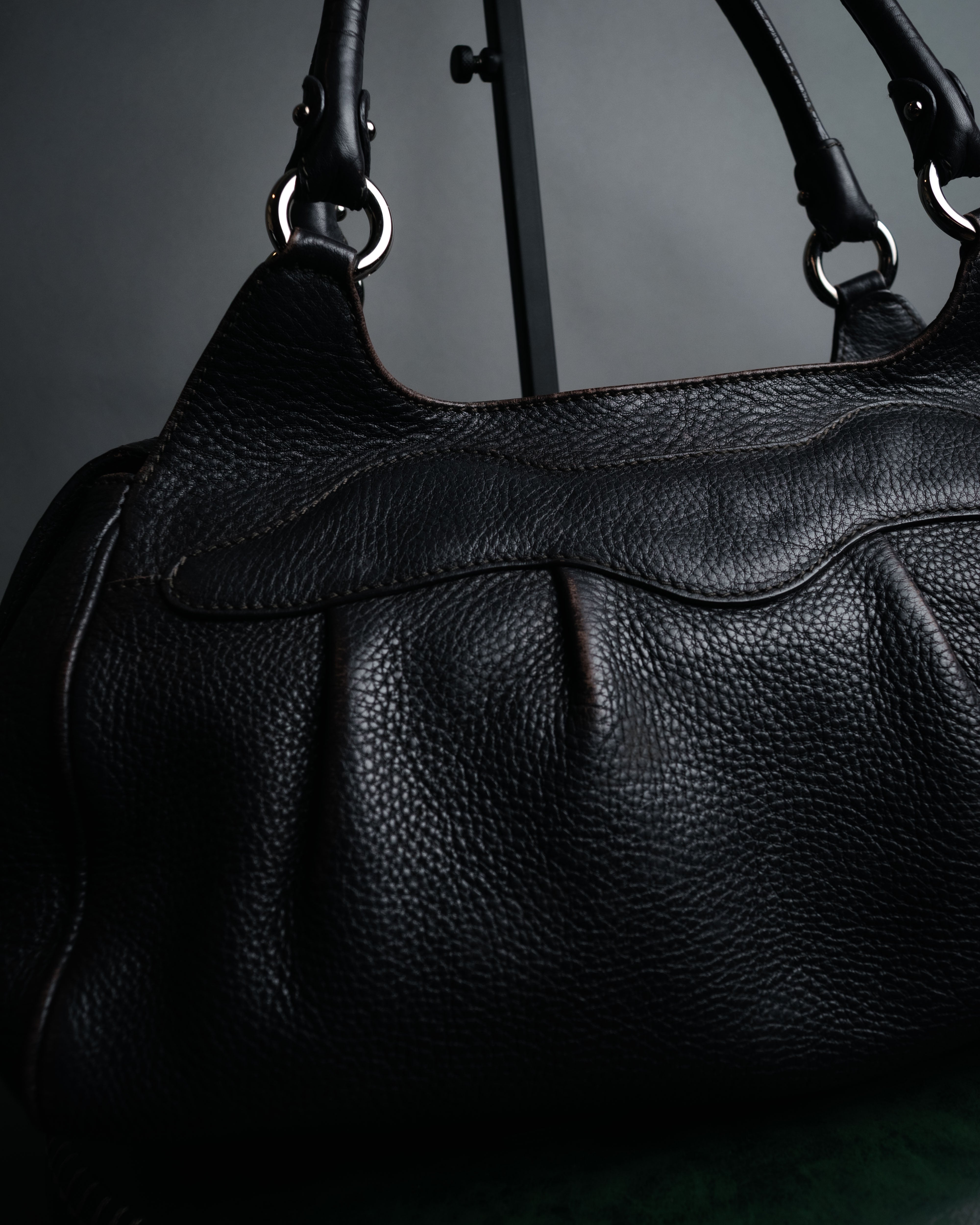 Salvatore Ferragamo (サルヴァトーレ フェラガモ) - Gancini Leather