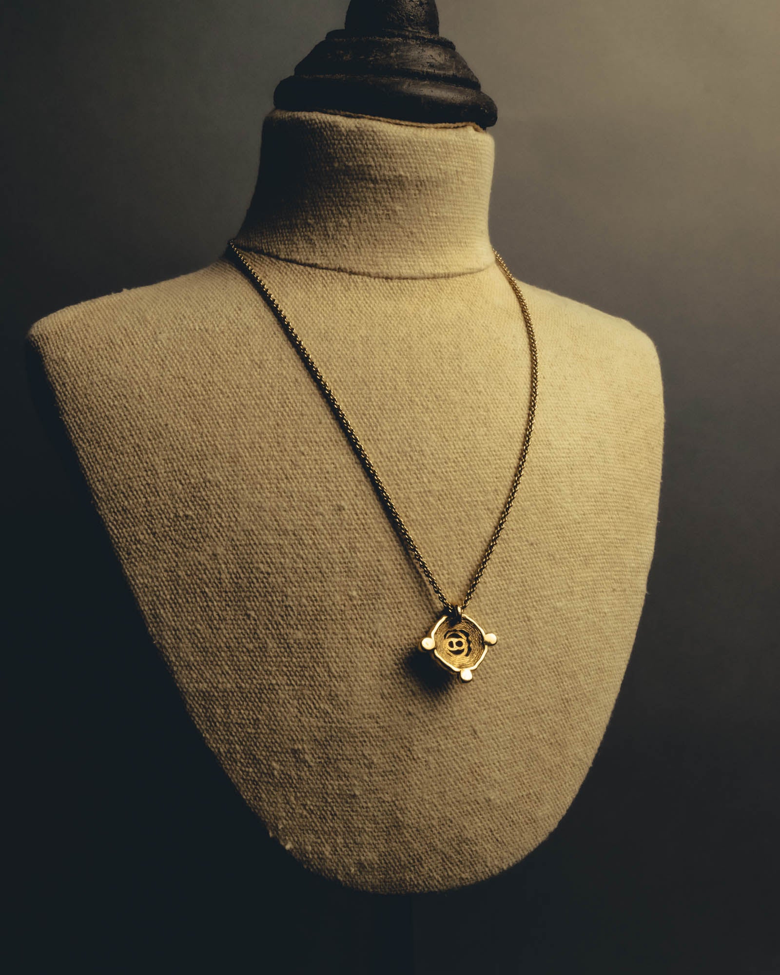 "Christian Dior" 90's-00's Crystal cd logo pendant necklace