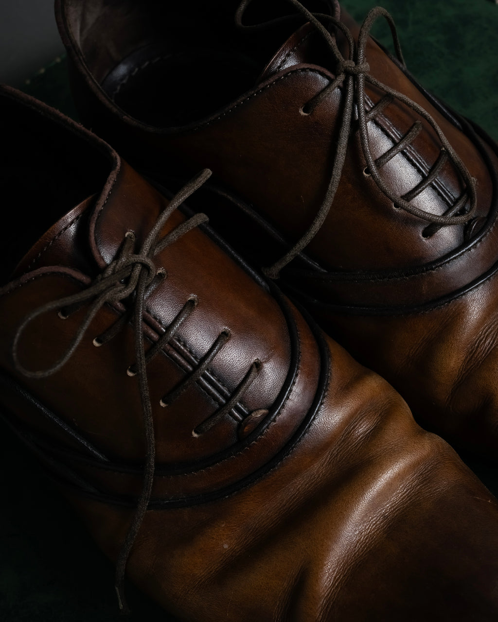 "LOUIS VUITTON" Layered panel design leather shoes