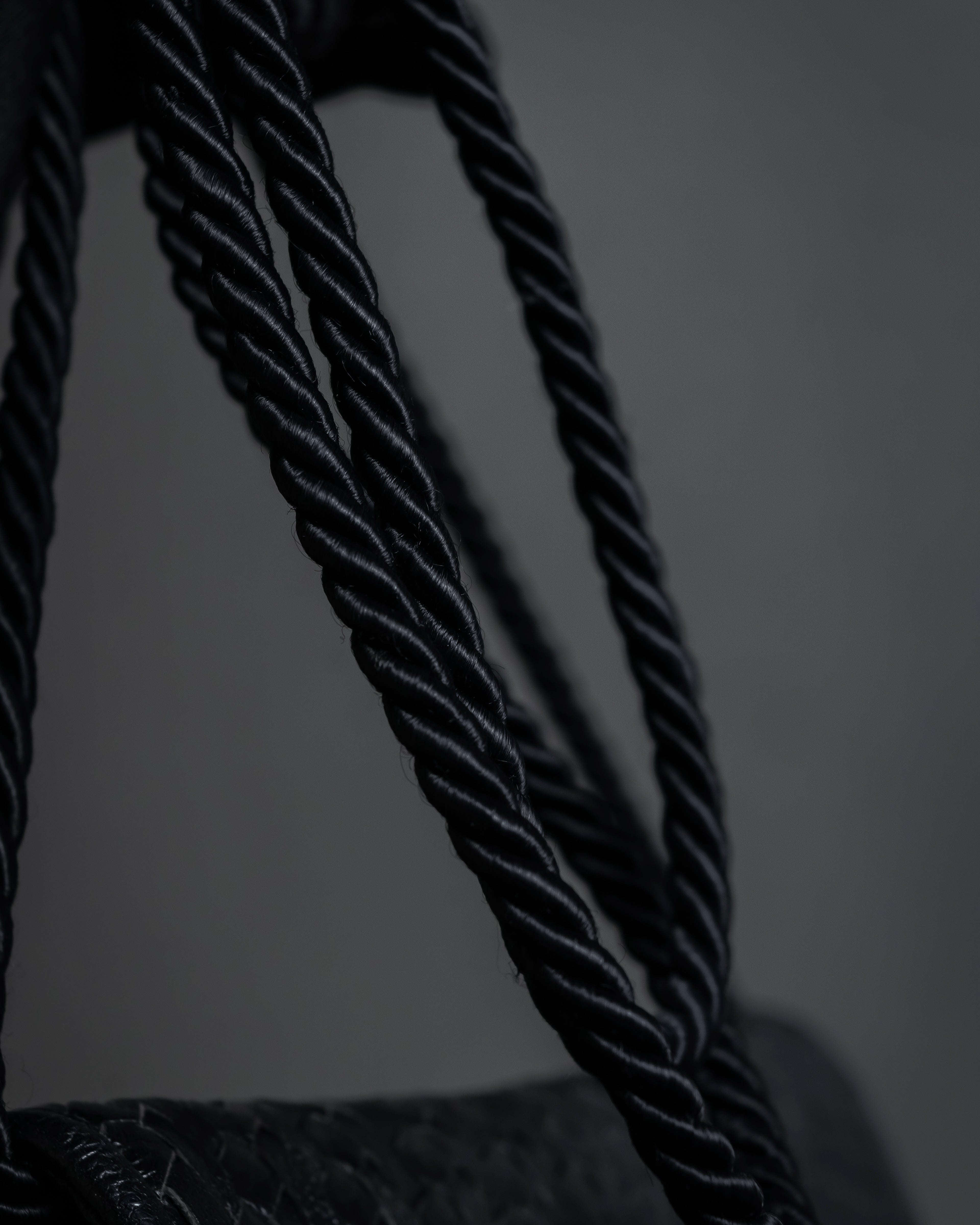 "FENDI" 80's Karl Lagerfeld design braided leather shoulder bag