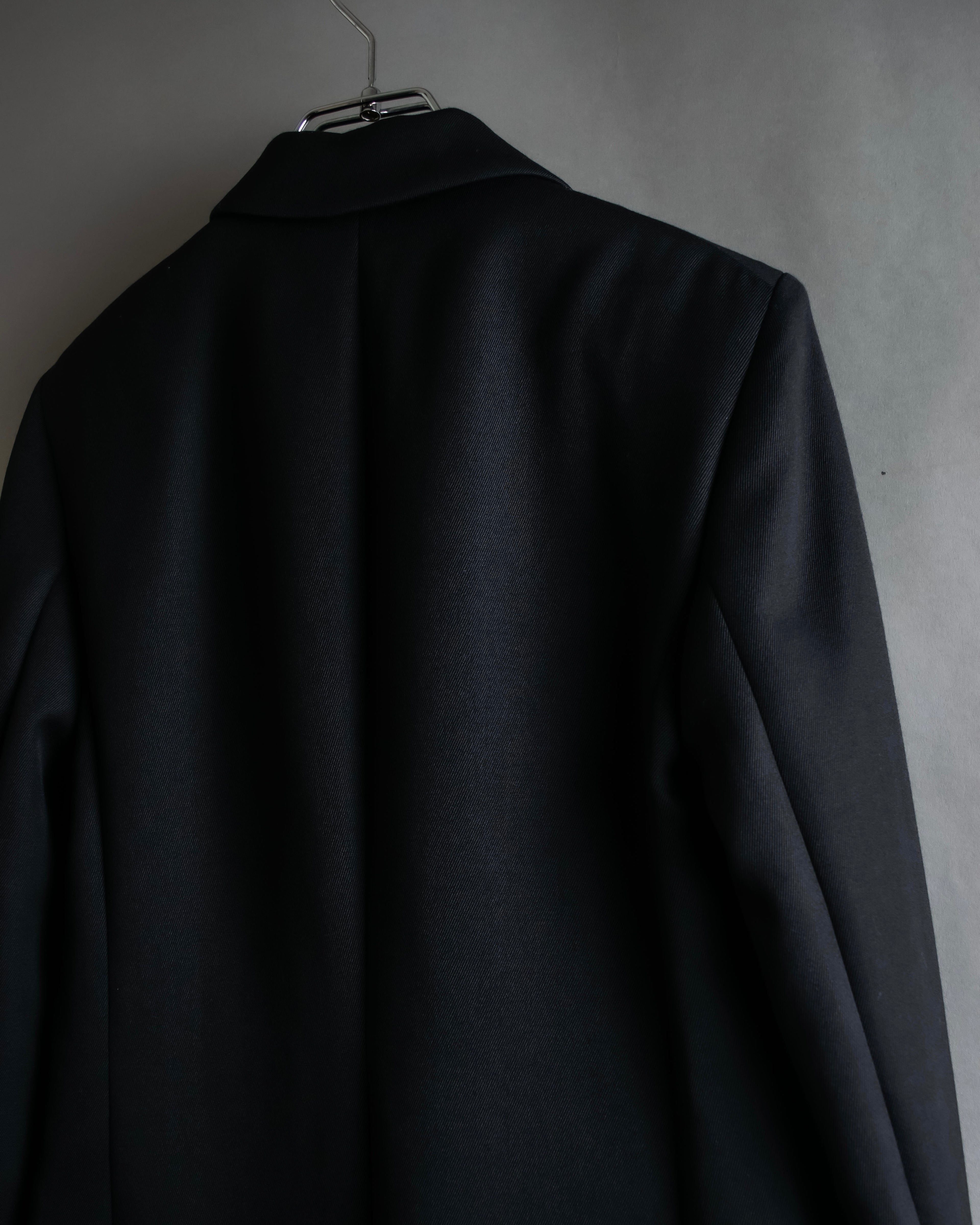 "HUGO BOSS" Satin switch lapel shaped tailored coat