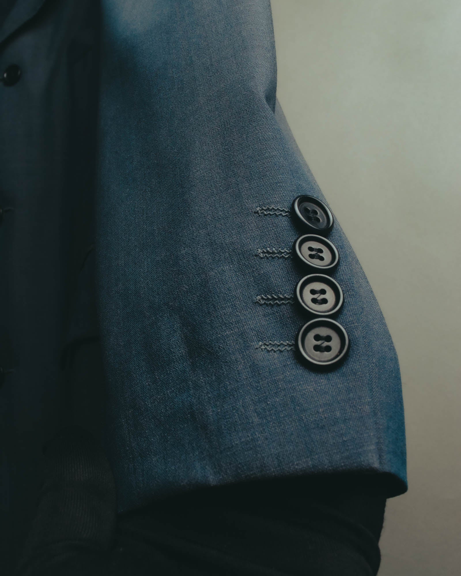 “Vintage” Textured blue tailored jacket