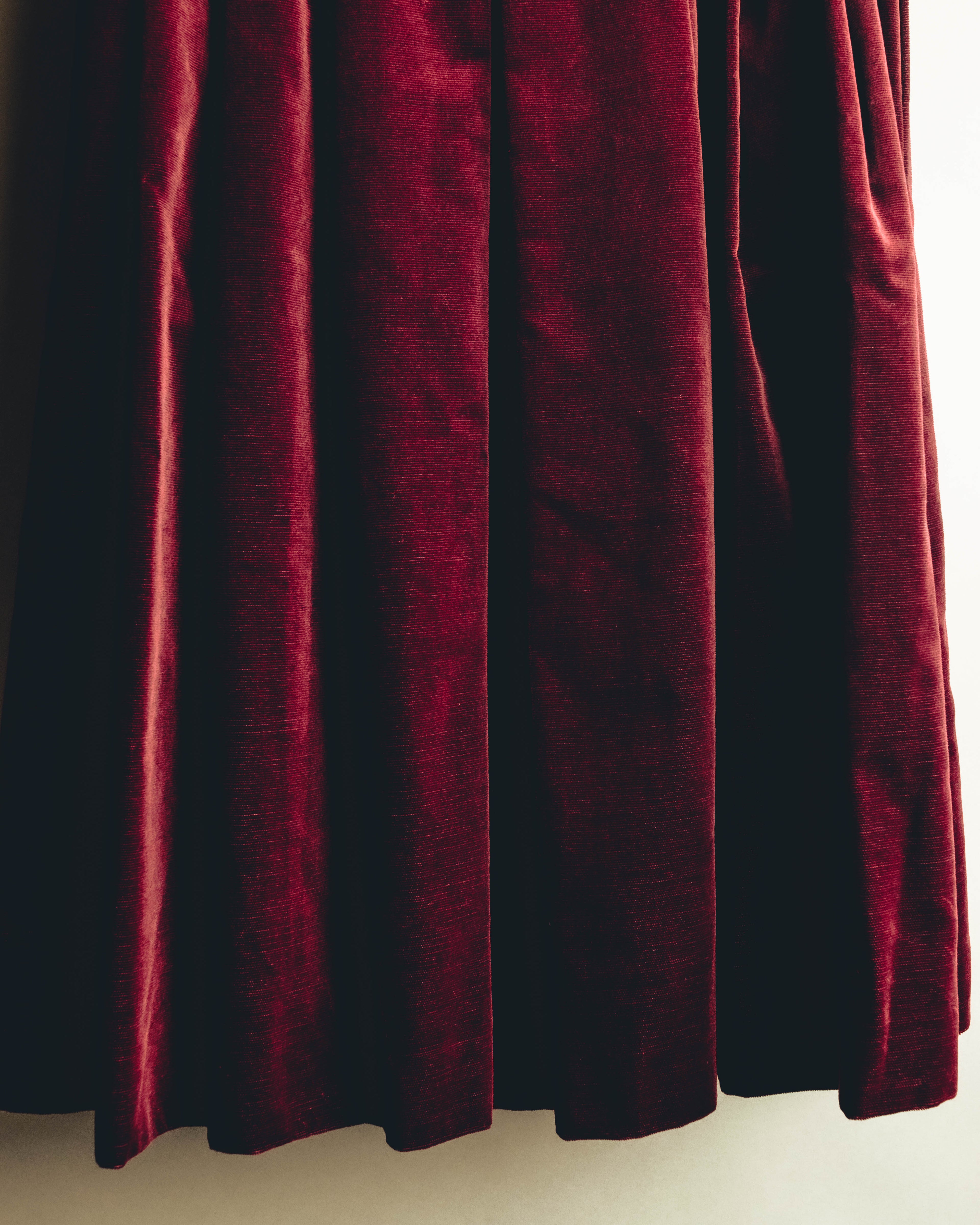 -SPECIAL- "Christian Dior" 80's-early 90's Burgundy velvet pleated skirt