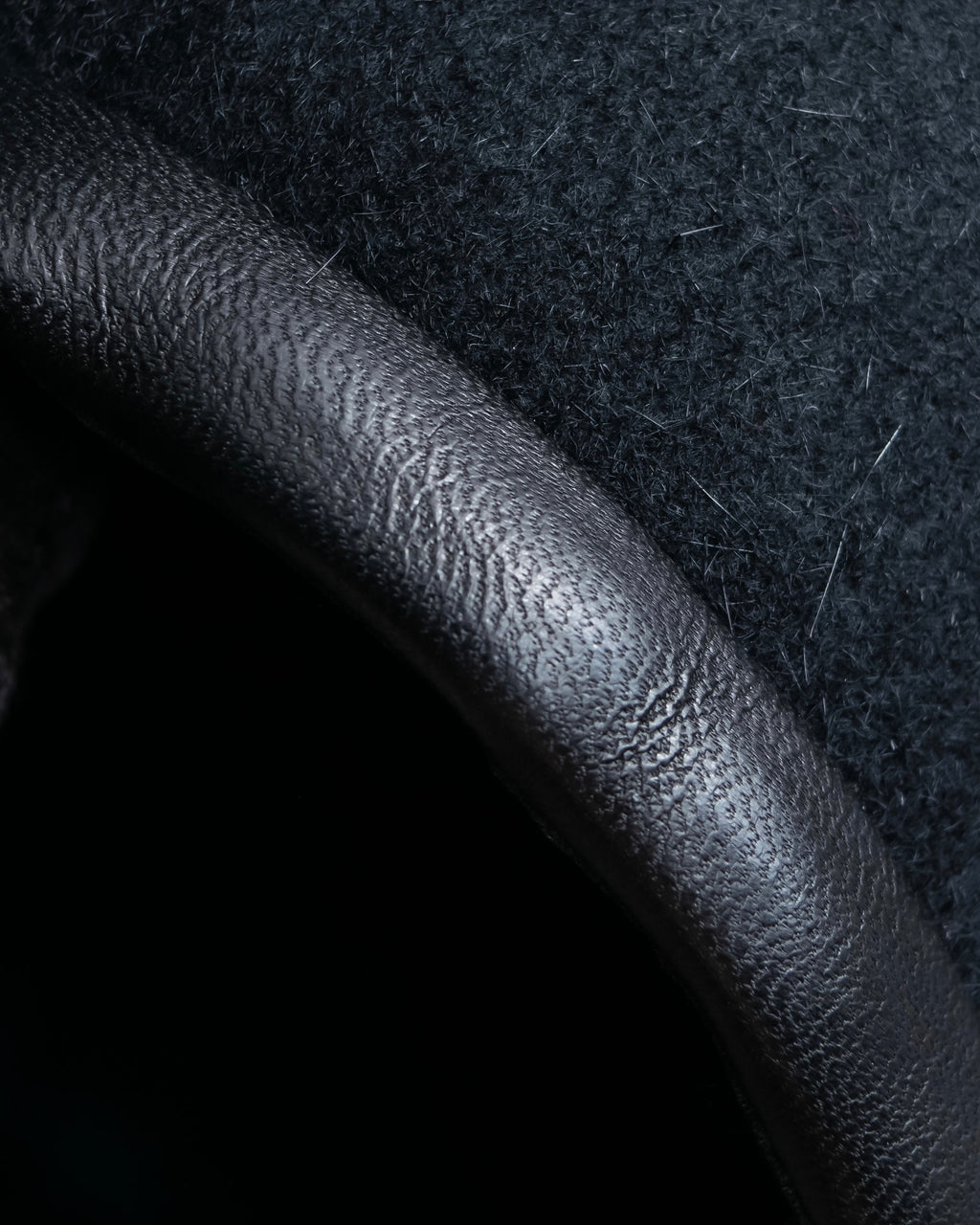 "FUMIKA UCHIDA" Leather piping design wool felt beret