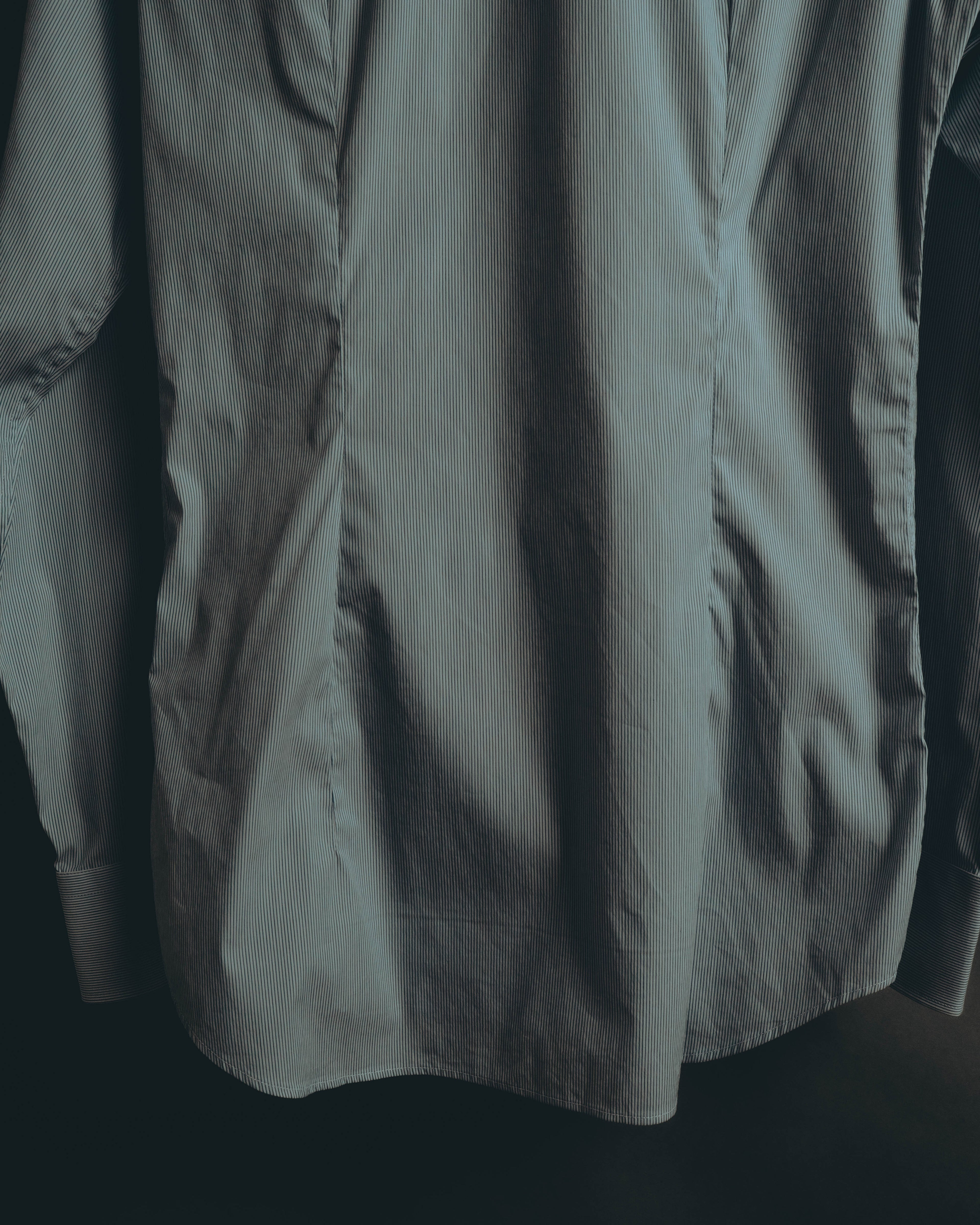 “PRADA” 2010’s fine striped slim-fit shirt