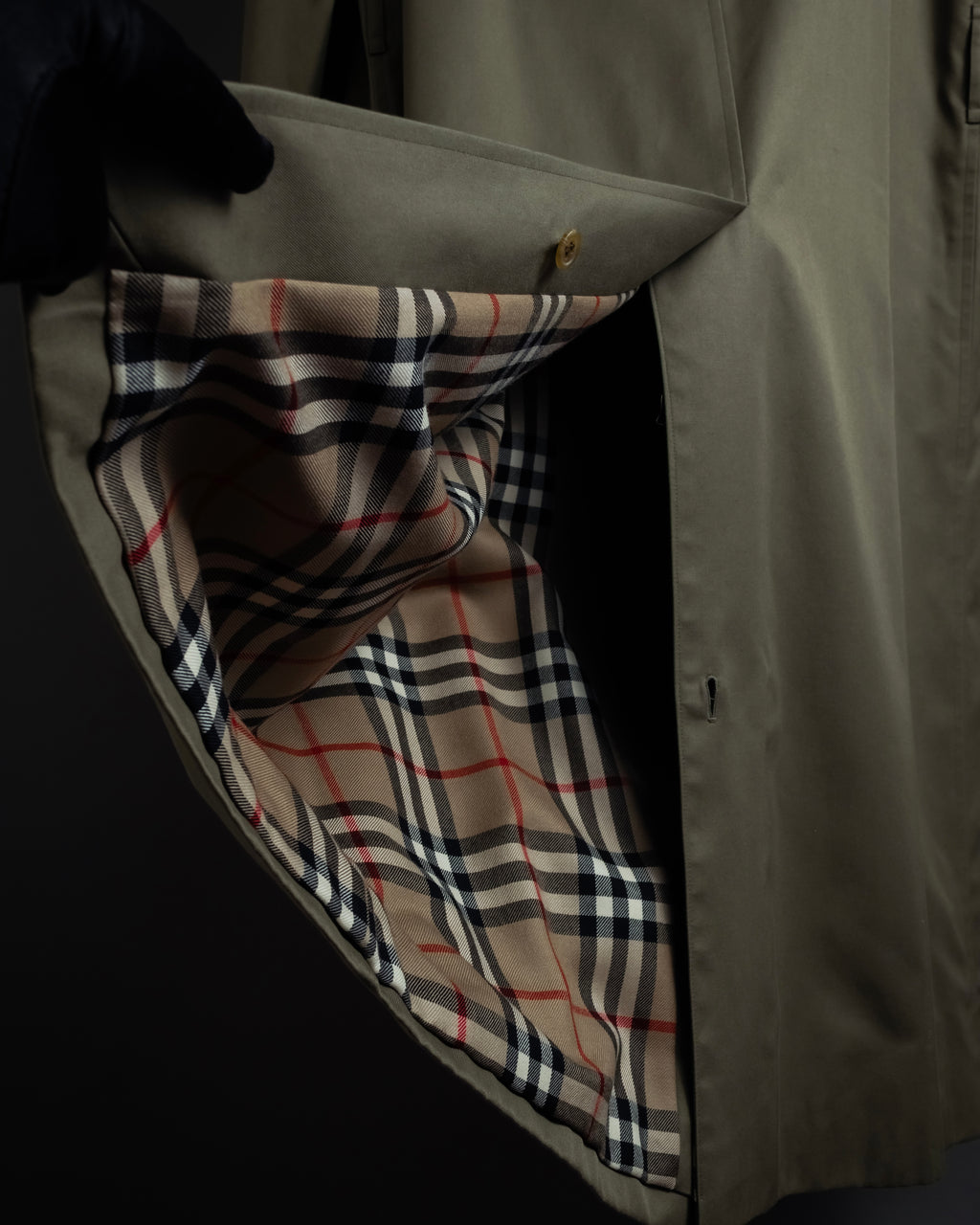 "BURBERRYS" Cape-attached design stand collar coat