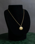 "BURBERRYS" Equestrian logo engraved motif necklace