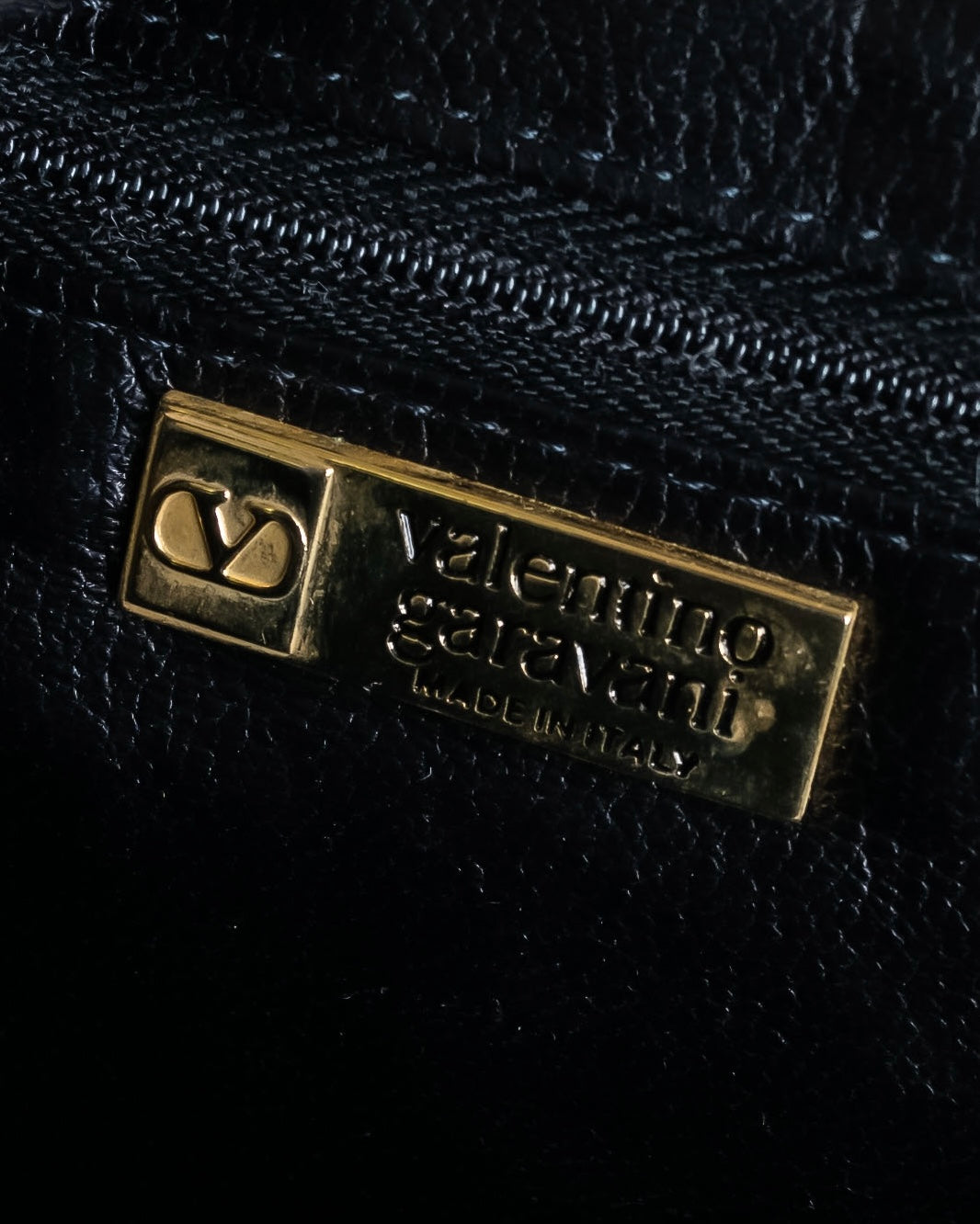 "VALENTINO" Gathered design rounded silhouette shoulder bag