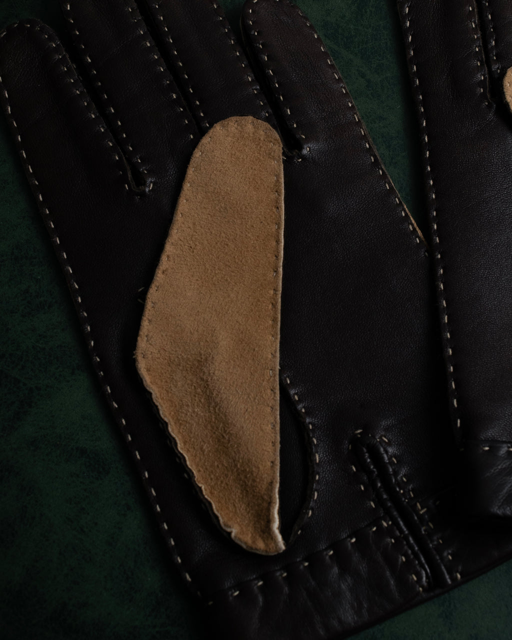 "LOEWE" Logo engraved combination leather gloves