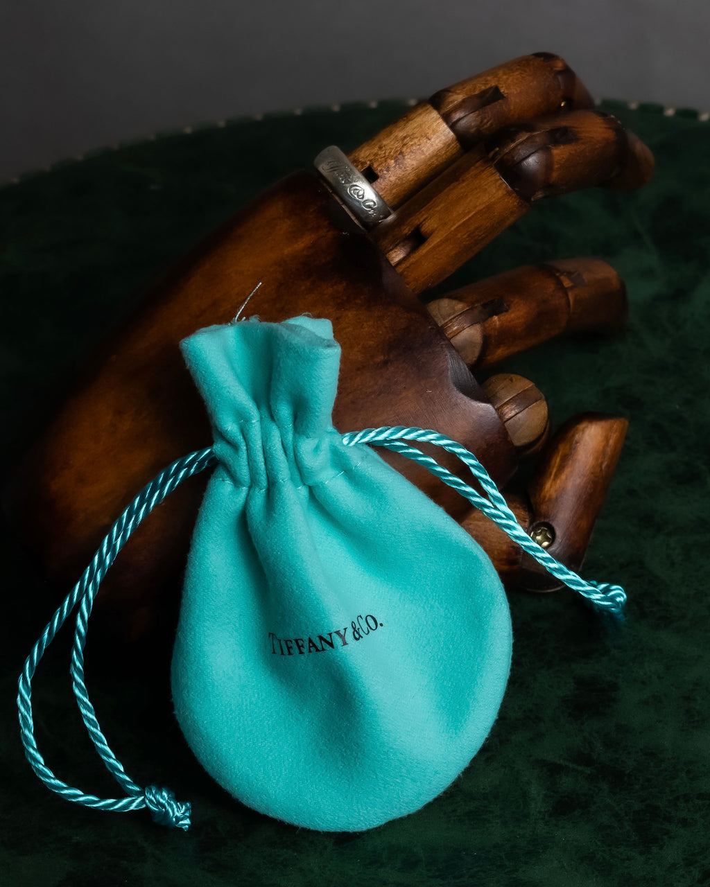 "Tiffany&Co" Notes series cursive logo engraved silver ring