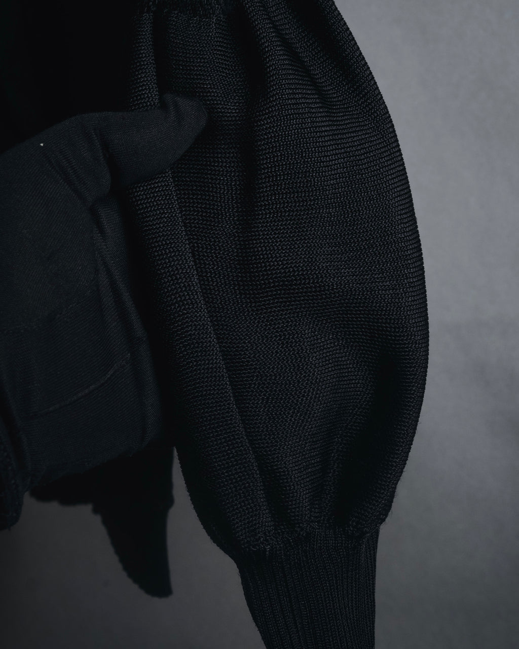 "Christian Dior BOUTIQUE" 2007’s draped viscose mesh-panel pullover