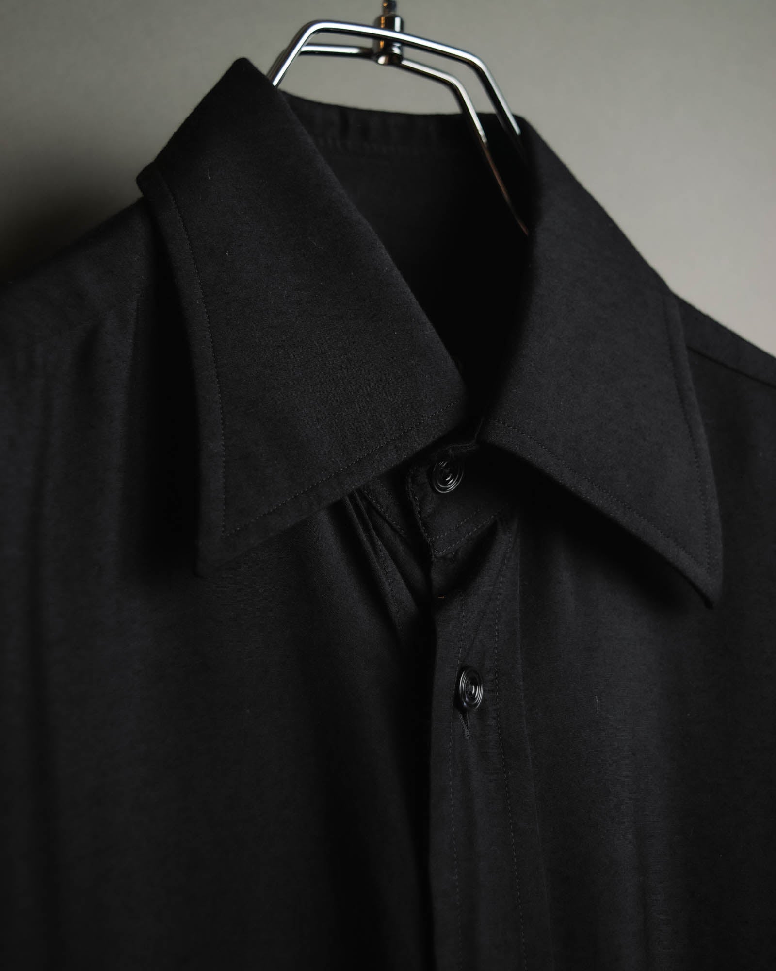 "TOM FORD" 2010's Fluid rayon silk classic collar black shirt