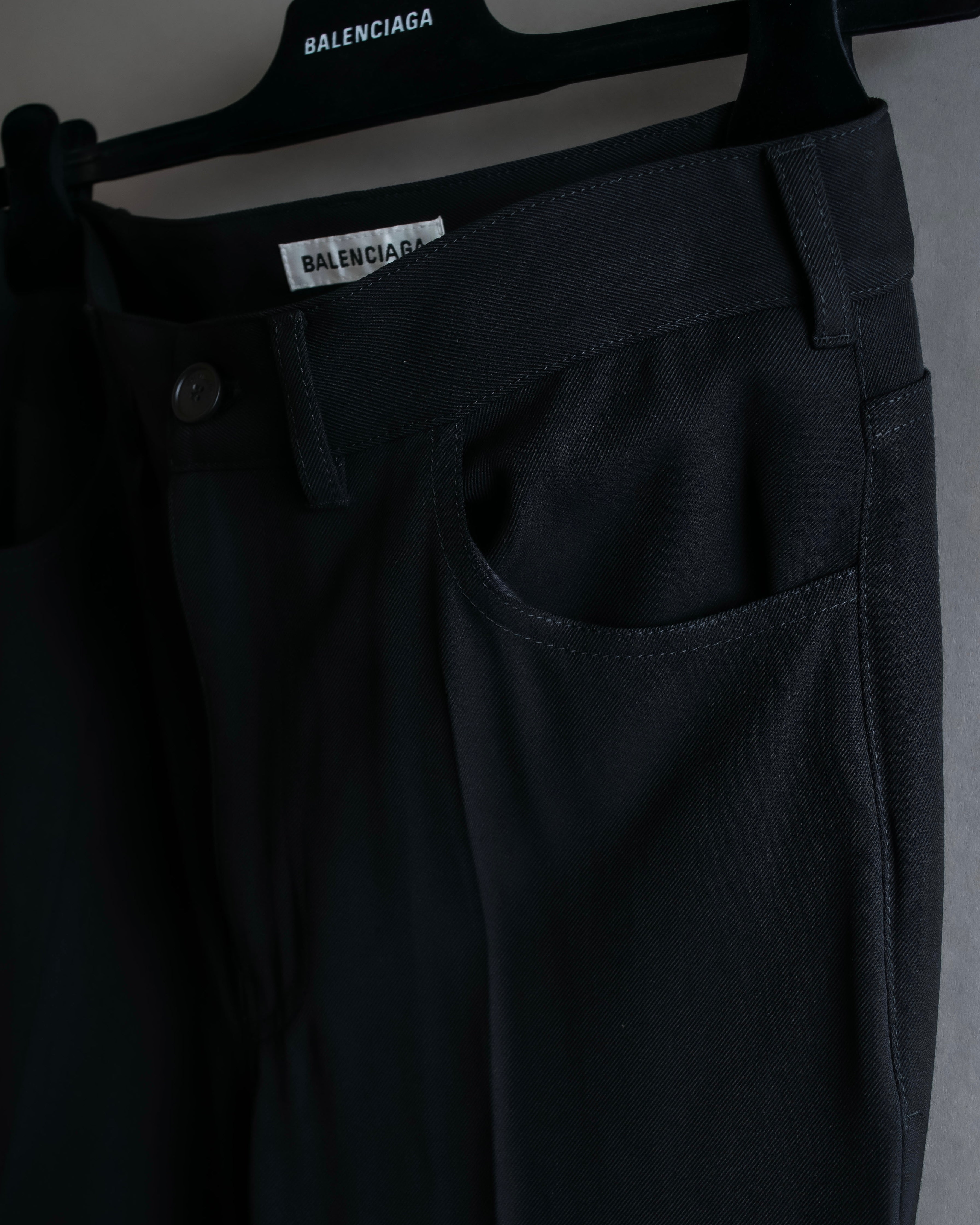 "BALENCIAGA" Beautiful draped full-length slacks