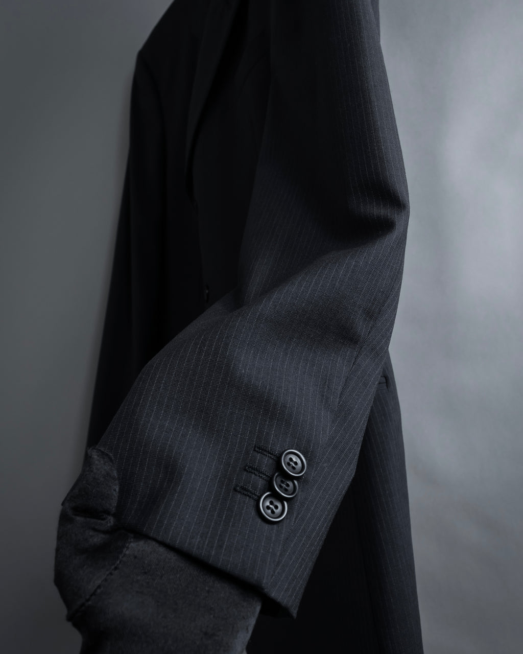 "ARMANI COLLEZIONI" Notched drape classically tailored jacket