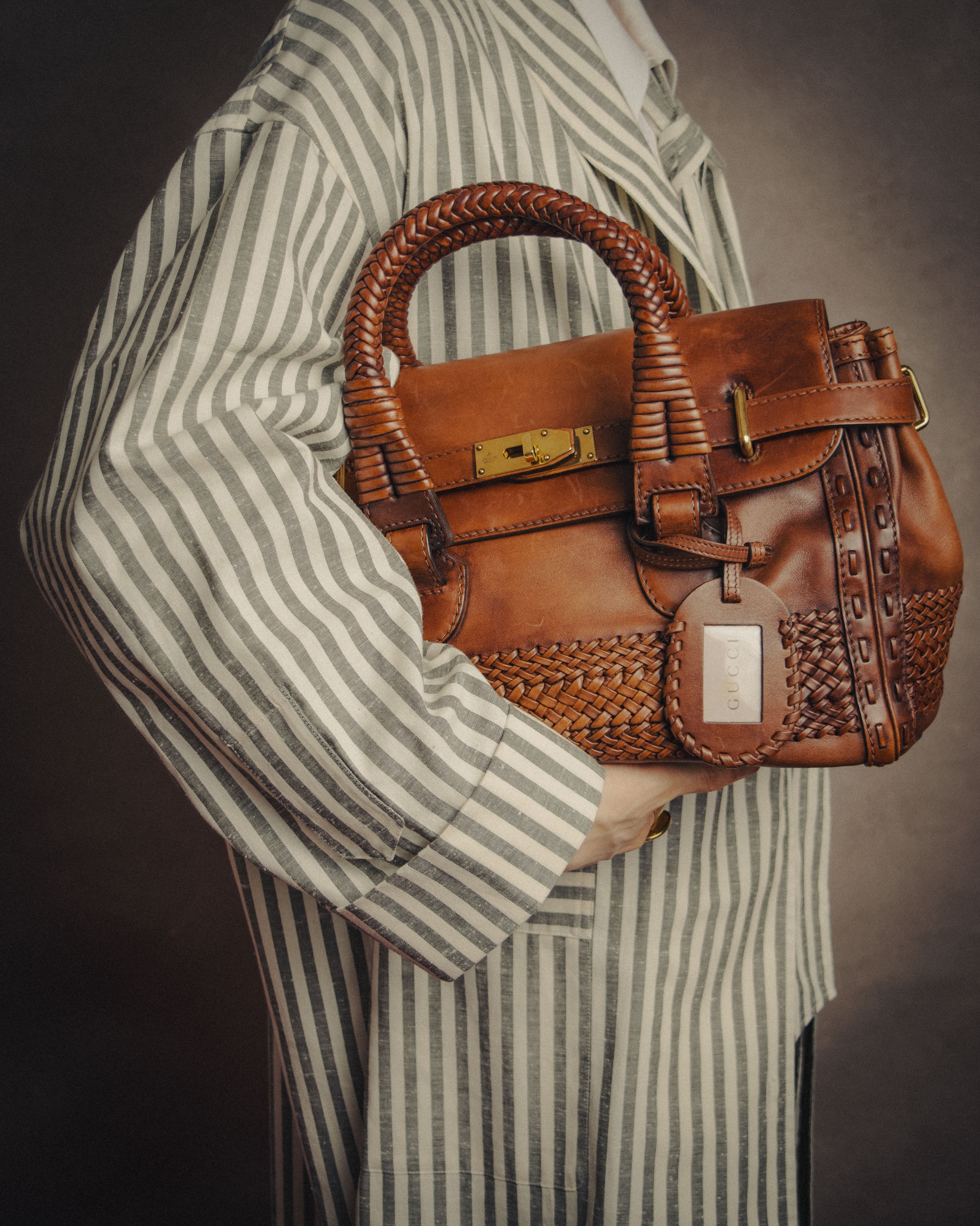 -SPECIAL- “GUCCI” 2016-2021 Archive inspired braided leather top handle bag