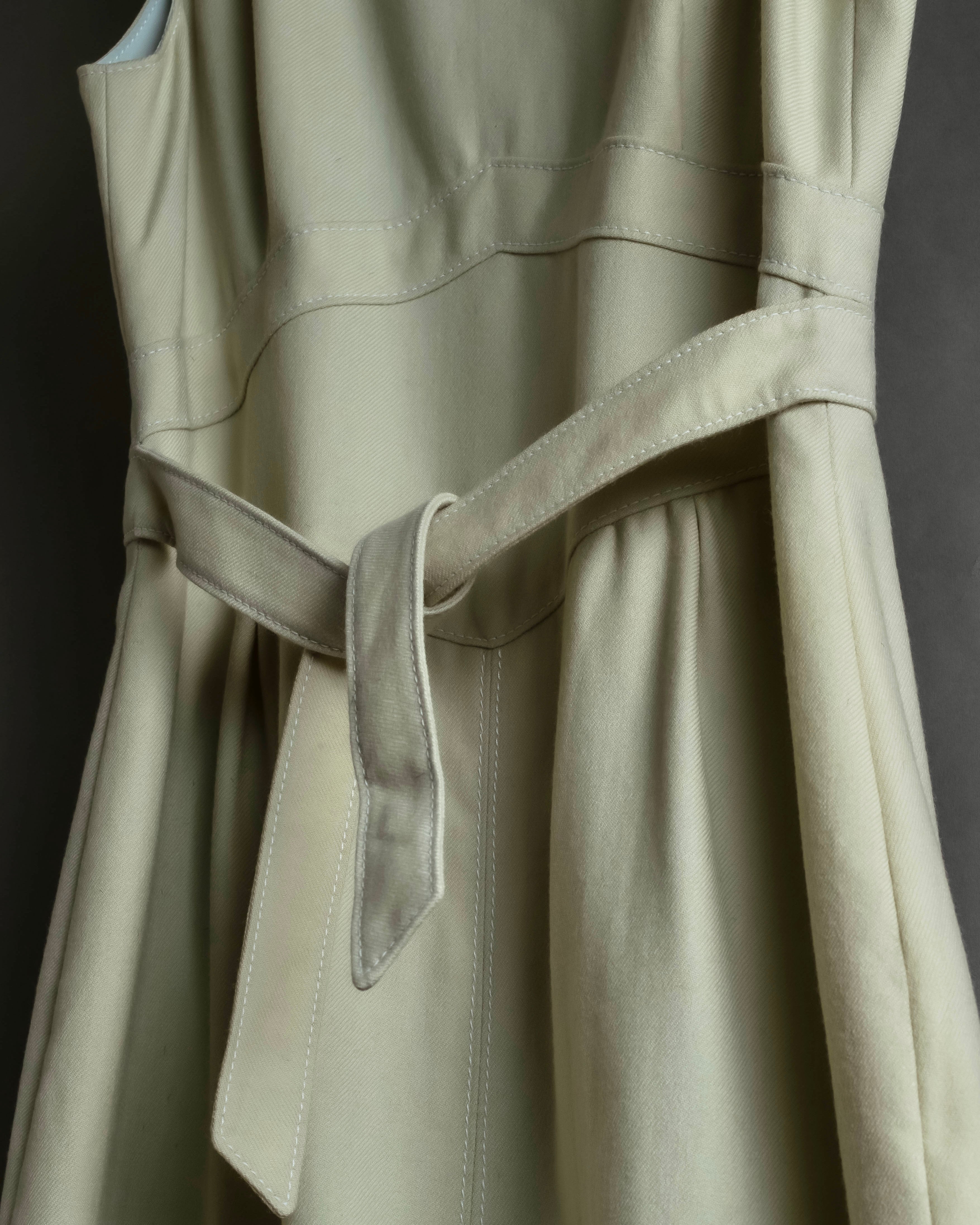 "VALENTINO" Belted design sleeveless long dress