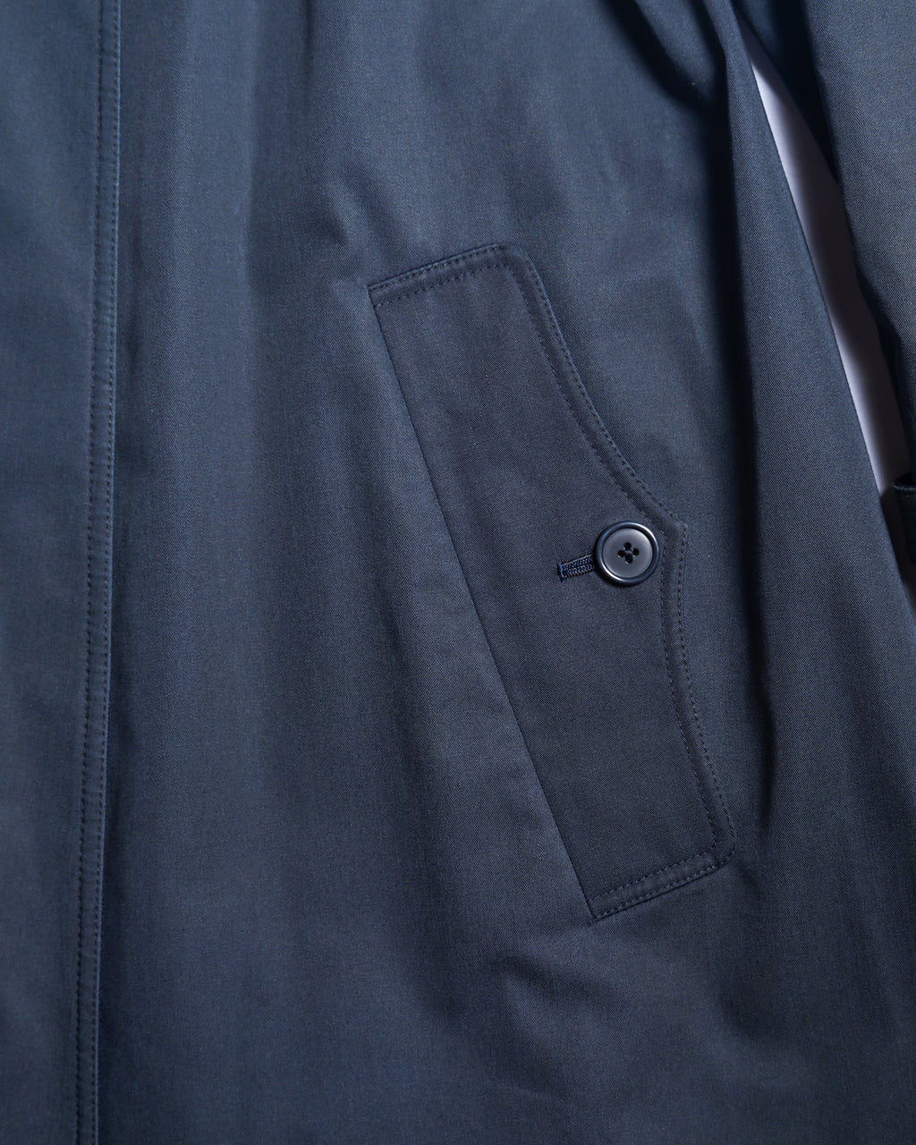 Chloe/ Beautiful A-Line Silhouette Trench Coat Navy