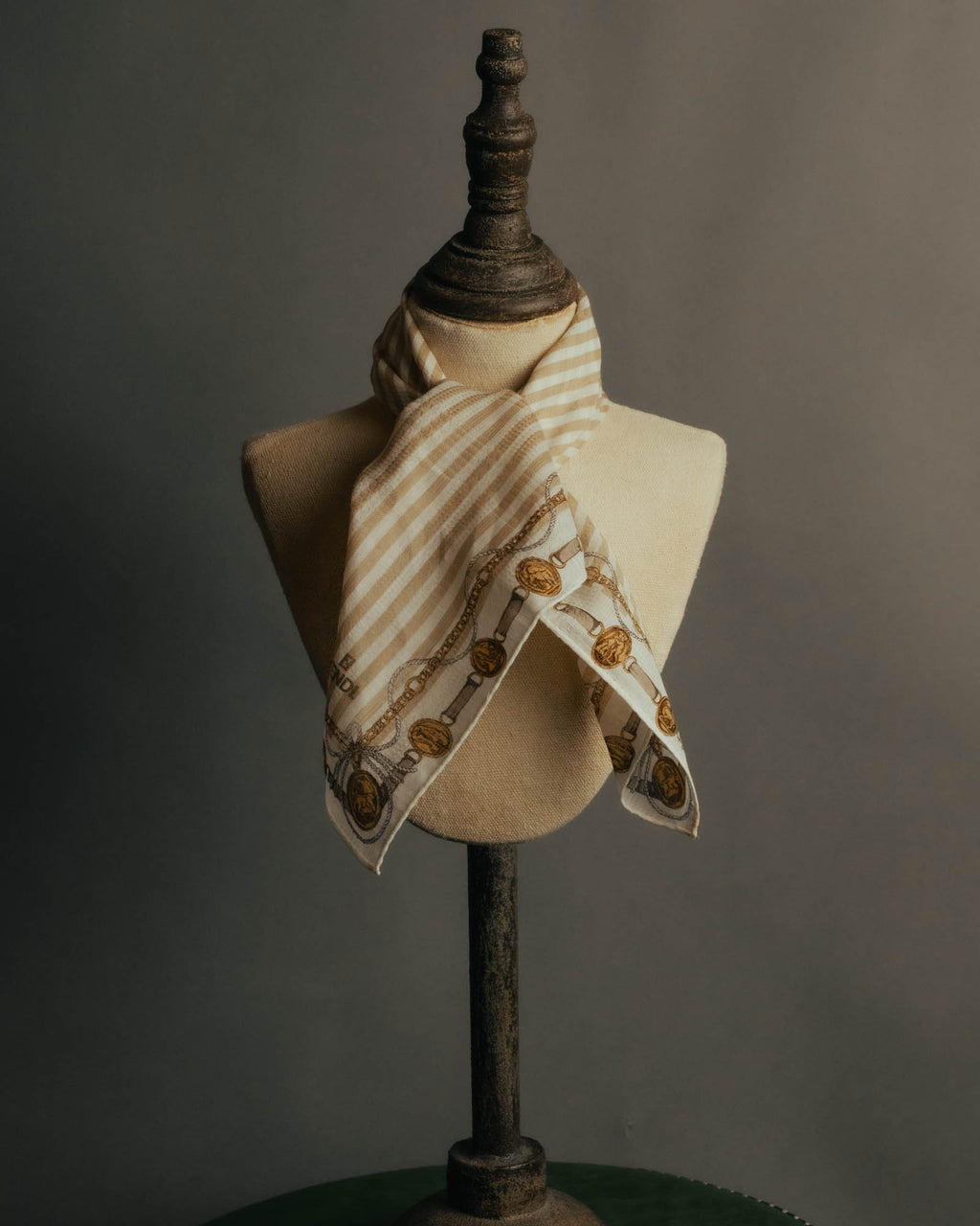 “FENDI” Late 80’s-90’s chain motif gauze scarf