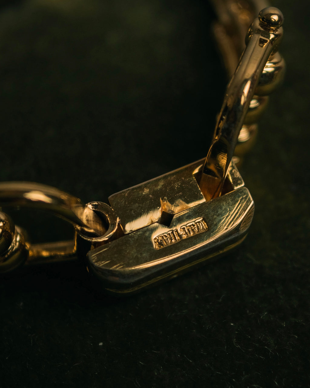 “CELINE” 2019-2024 Gold maillon horsebit bracelet