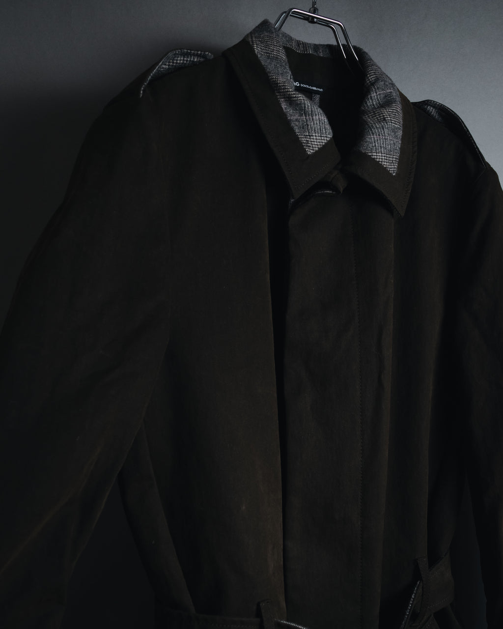 "DOLCE & GABBANA" 00’s resin coated patch detail belted coat