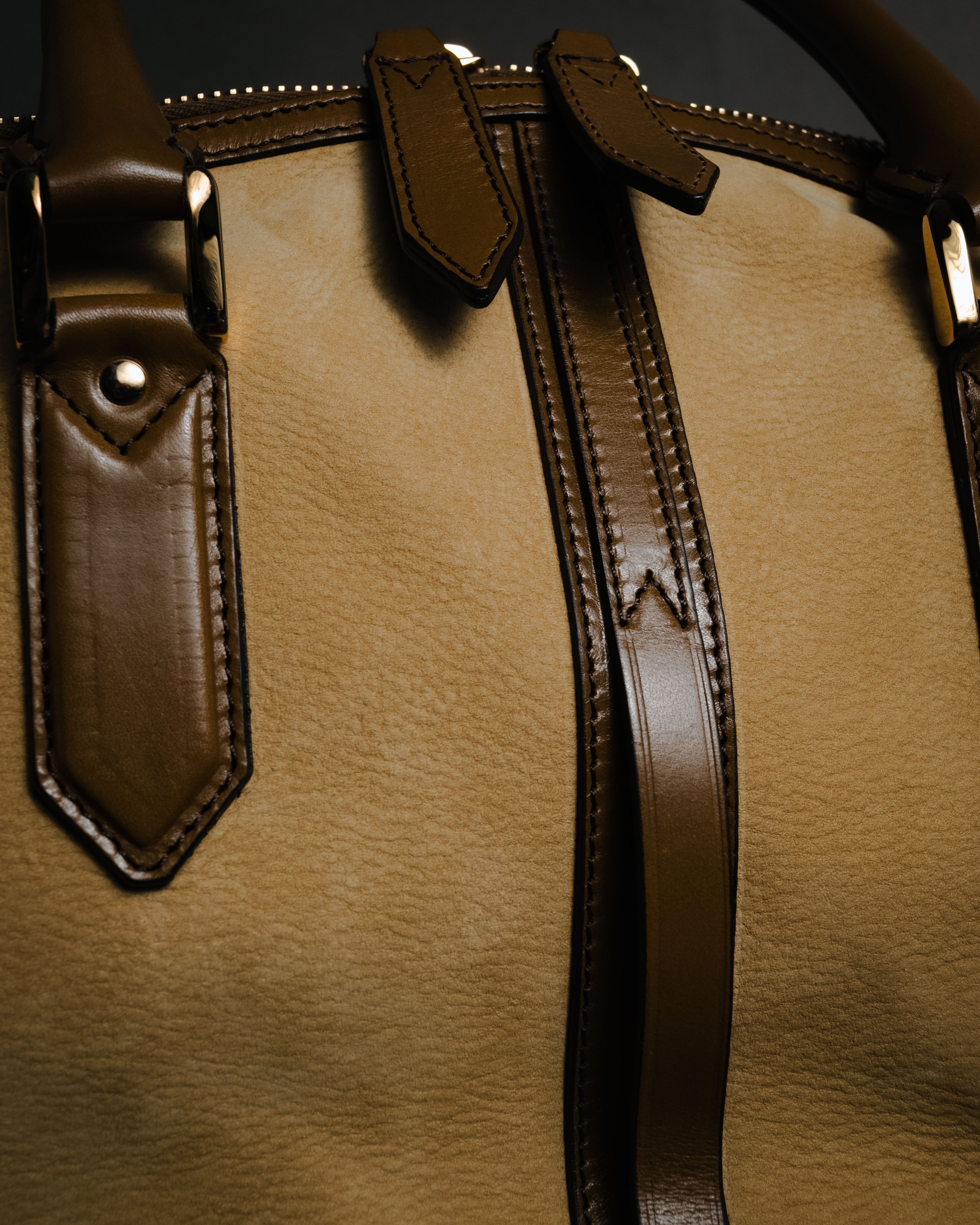 –SPECIAL– "BURBERRY"
2012 Orchard bowling bridle nubuck leather bag