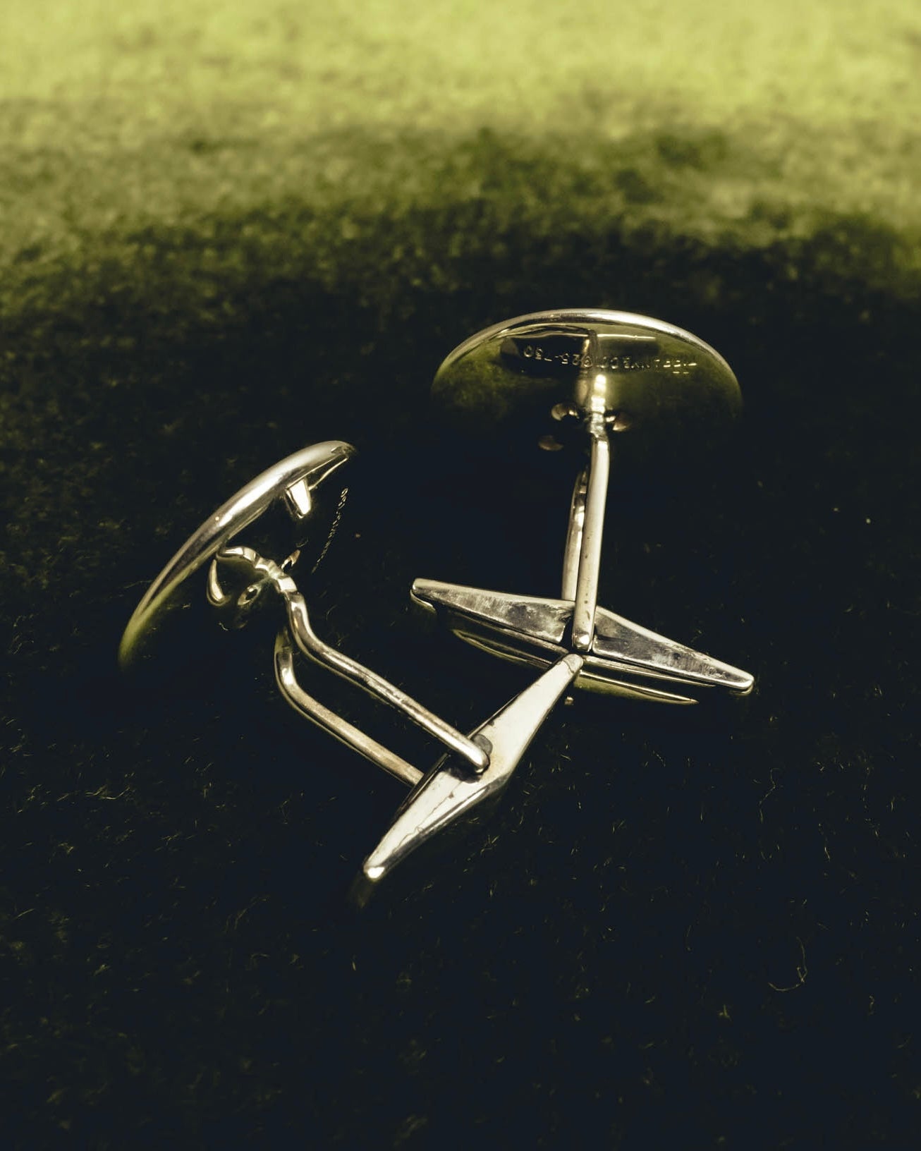 "Tiffany & Co." 90's-00's Sterling silver knot cufflinks
