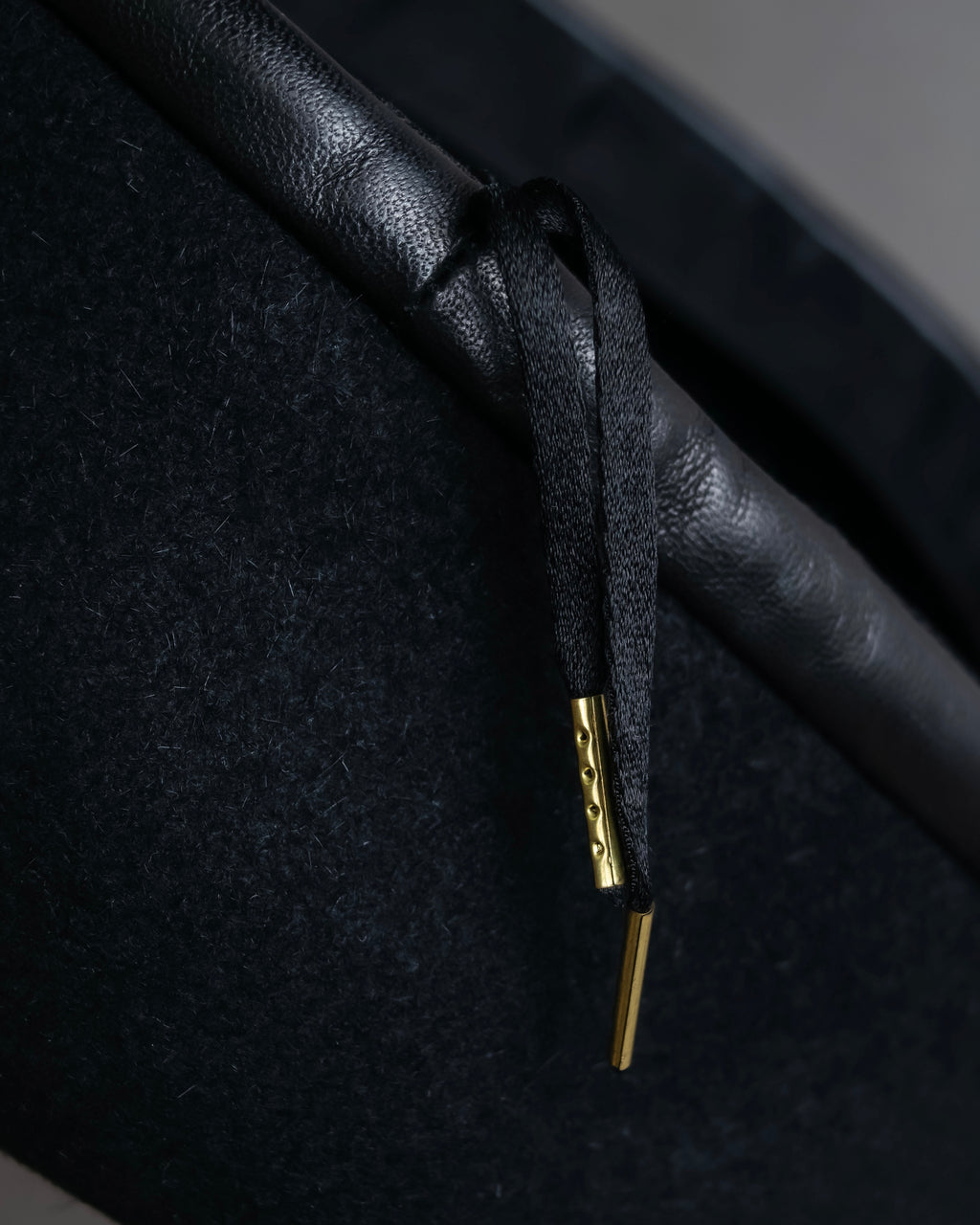 "FUMIKA UCHIDA" Leather piping design wool felt beret