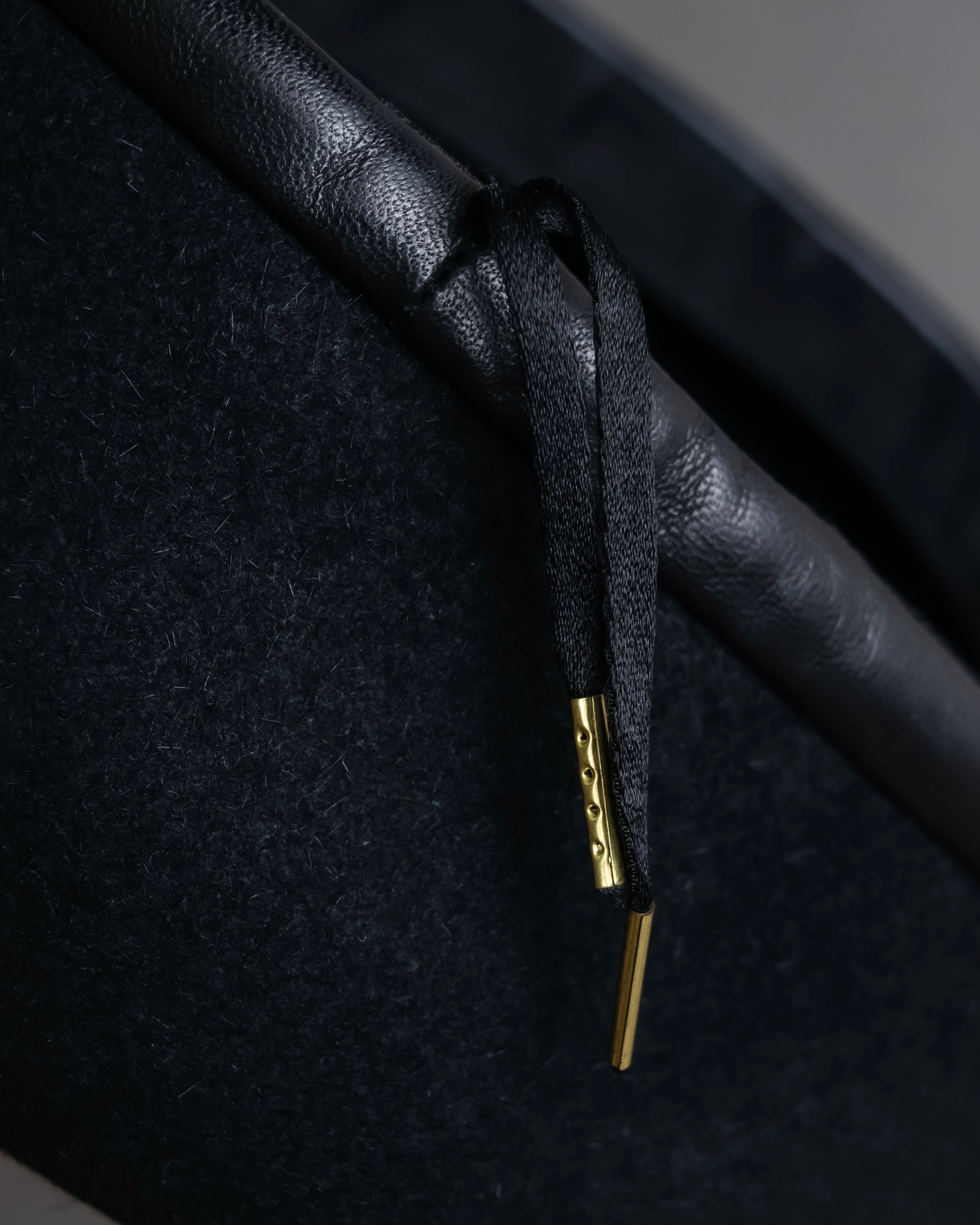 "FUMIKA UCHIDA" Leather piping design wool felt beret