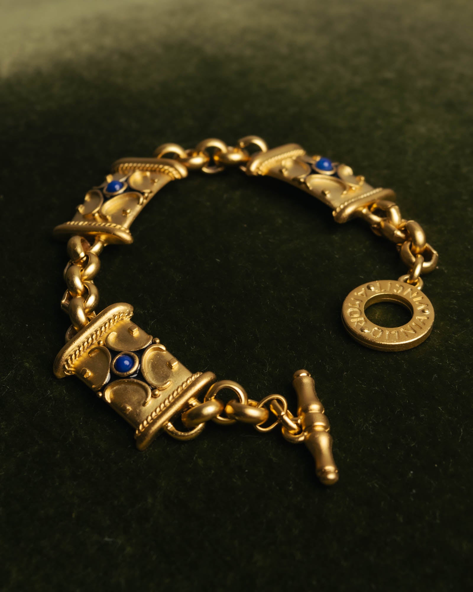 “Vintage“ 80's-90's Cabochon ornament bracelet