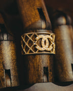 -SPECIAL- “CHANEL“ 2021 AW Pearl quilted CC ring