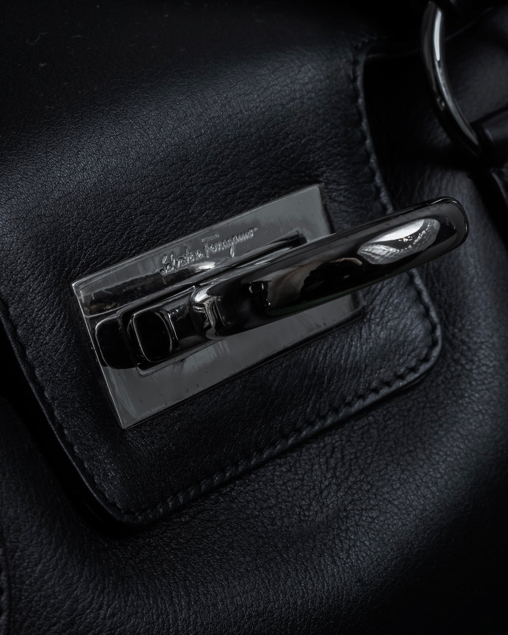 "Salvatore Ferragamo" Gancini motif design leather bowling bag