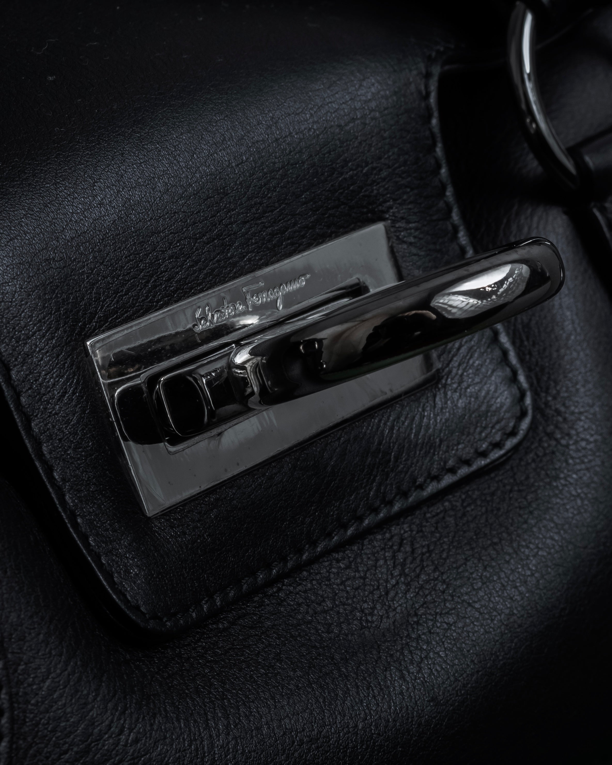 "Salvatore Ferragamo" Gancini motif design leather bowling bag