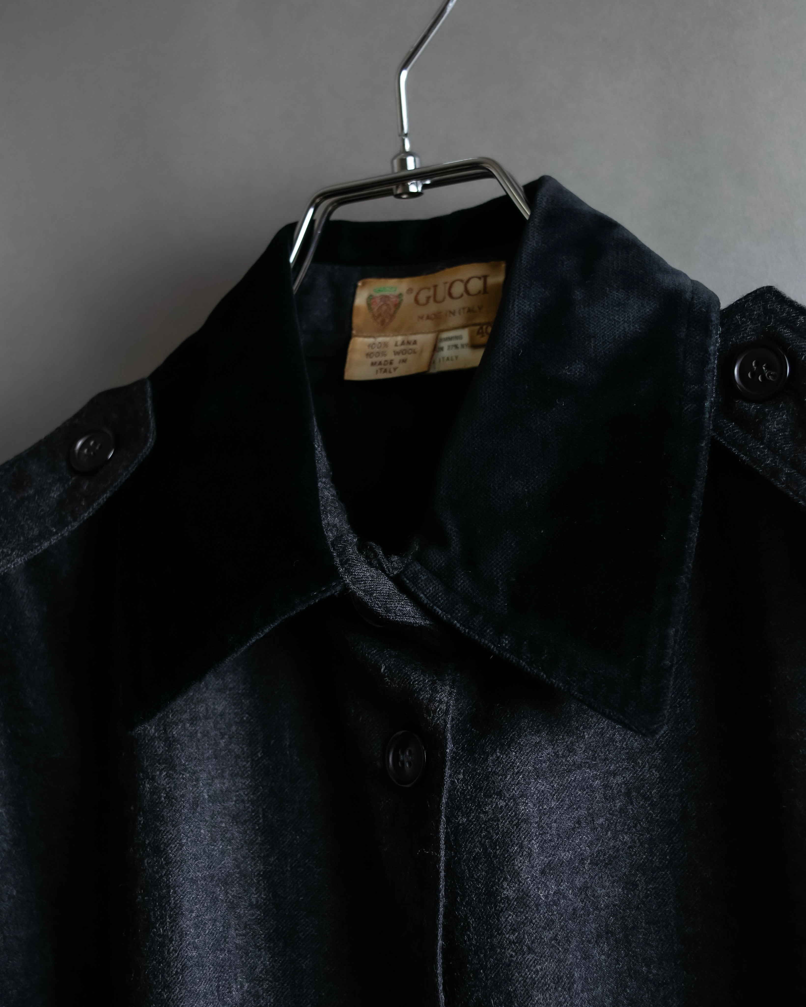 "GUCCI" 70's velvet collar design long coat