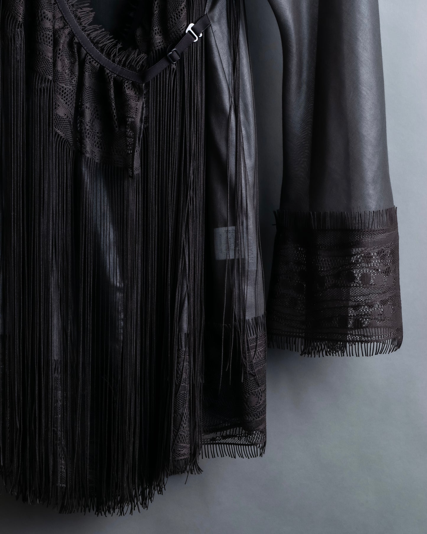 "ISSEY MIYAKE" Fringe design embroidered jacket