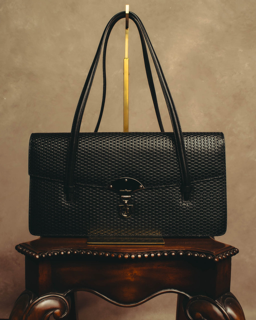 "Salvatore Ferragamo" 90's-00's Woven leather shoulder handbag