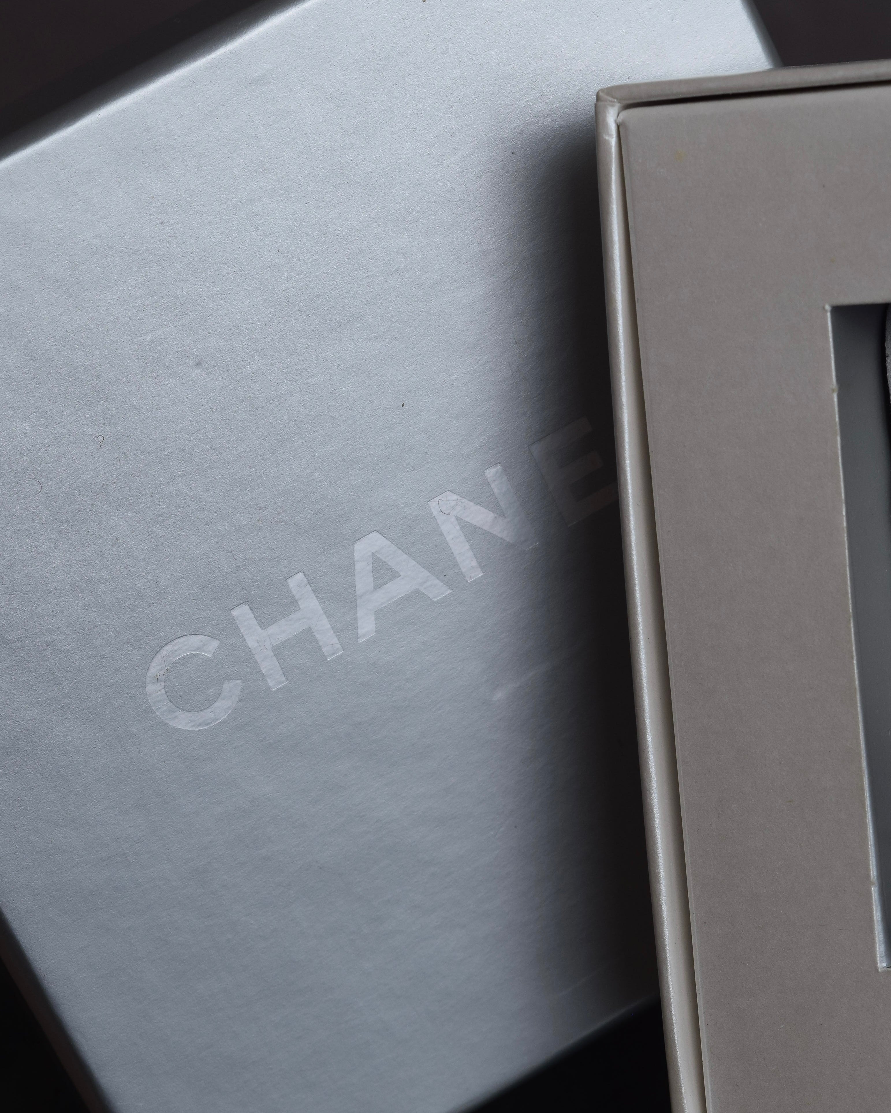 "CHANEL" 90's Organic twist design double ring