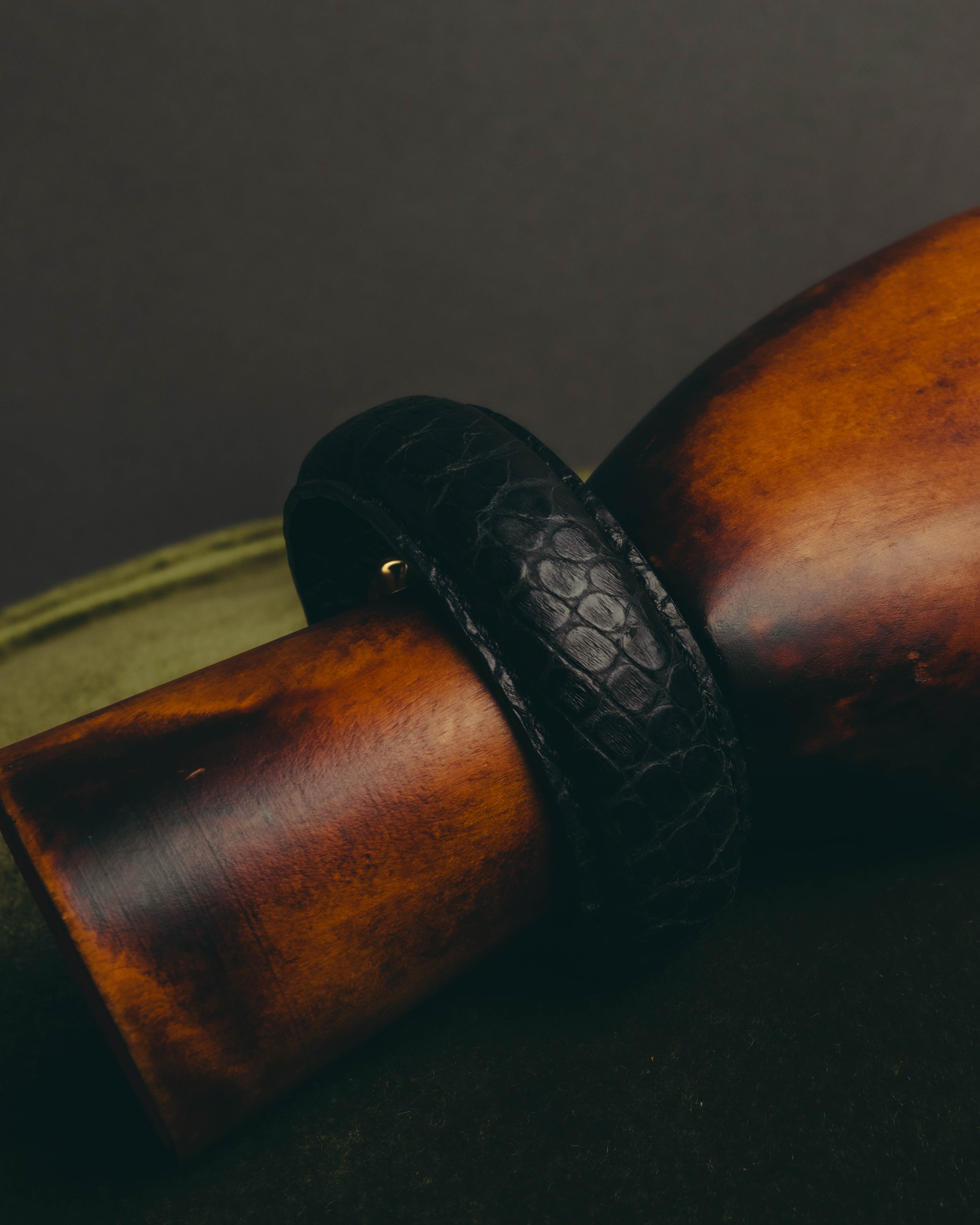 -SPECIAL- "GUCCI" 70's-80's Iconic horsebit crocodile leather cuff bangle