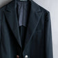 "Y's" Chain fastening design peak lapel short length tailored jacket