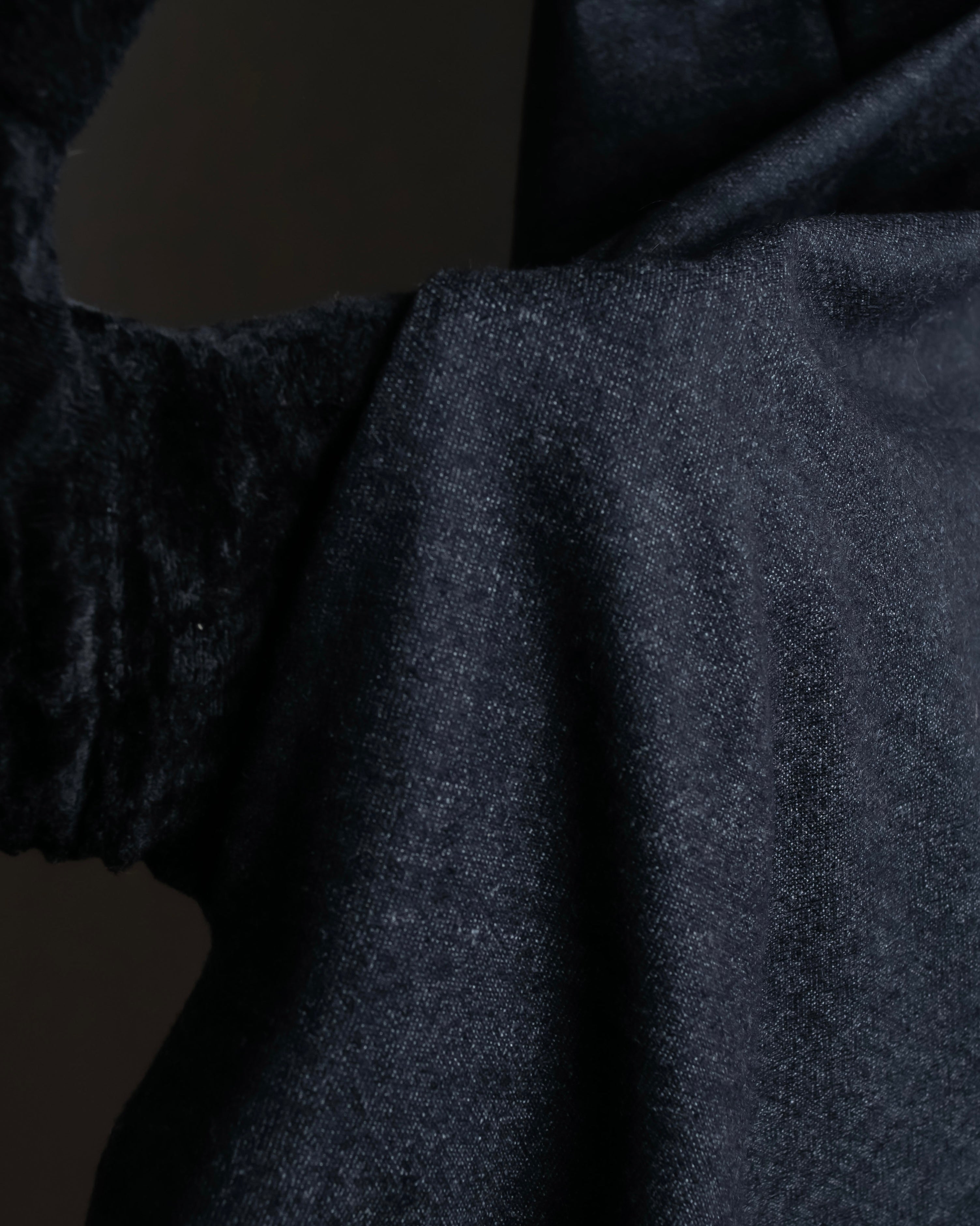 "MAISON MARGIELA" 16AW Deep tuck design sleeveless dress