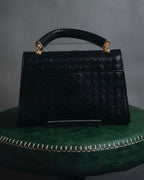 –SPECIAL– "BOTTEGA VENETA"
Late 80s–Early 90s Intrecciato trapezoid leather bag