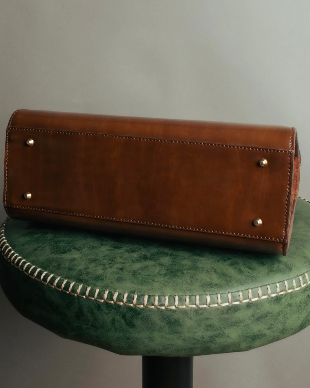 “Catsbro” 00’s-10’s Patinated equestrian leather handbag