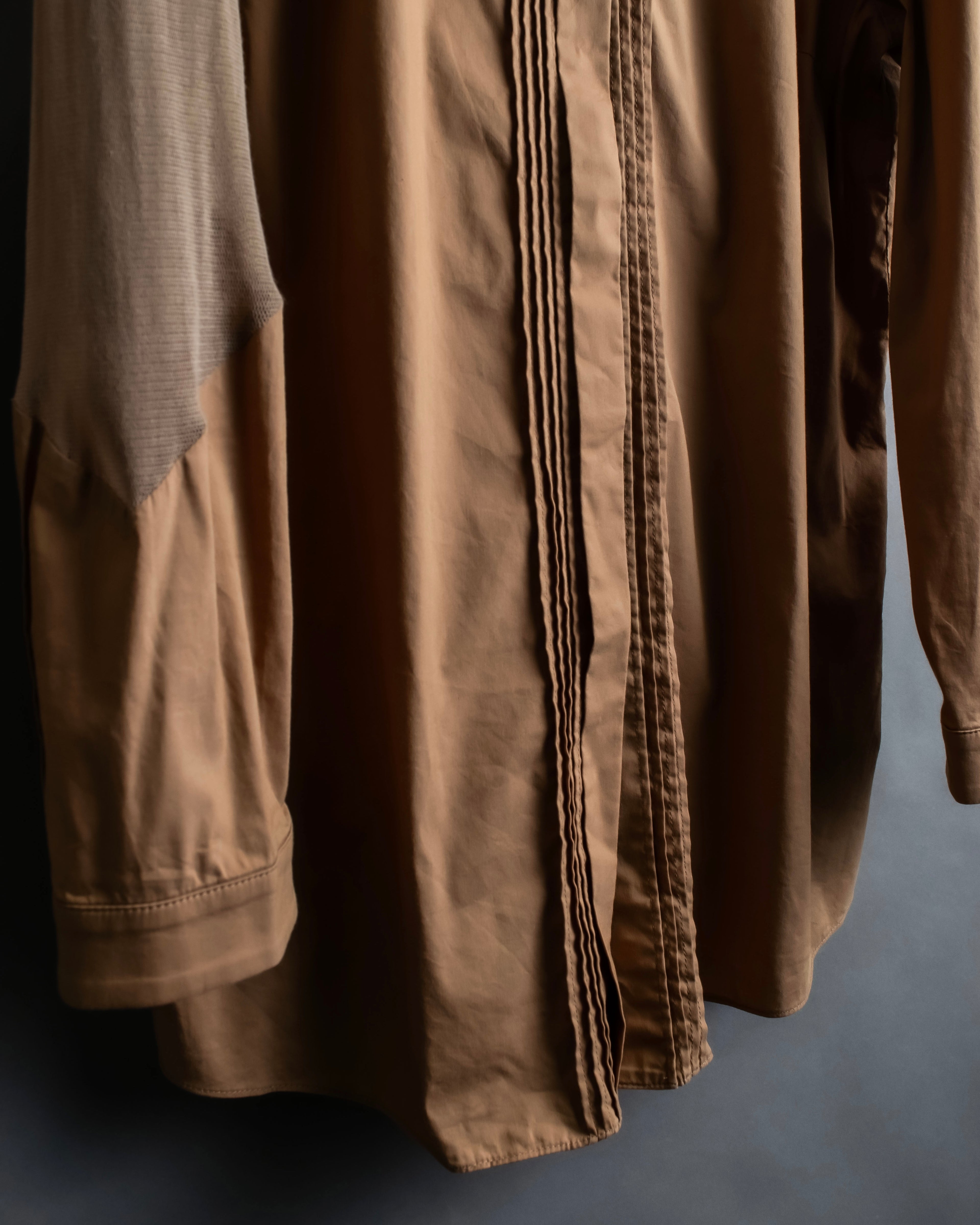 "N21 NUMEROVENTUNO" Switching design concealed shirt