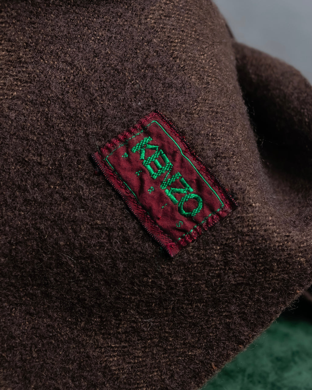 "KENZO" Chocolate brown color fringe muffler