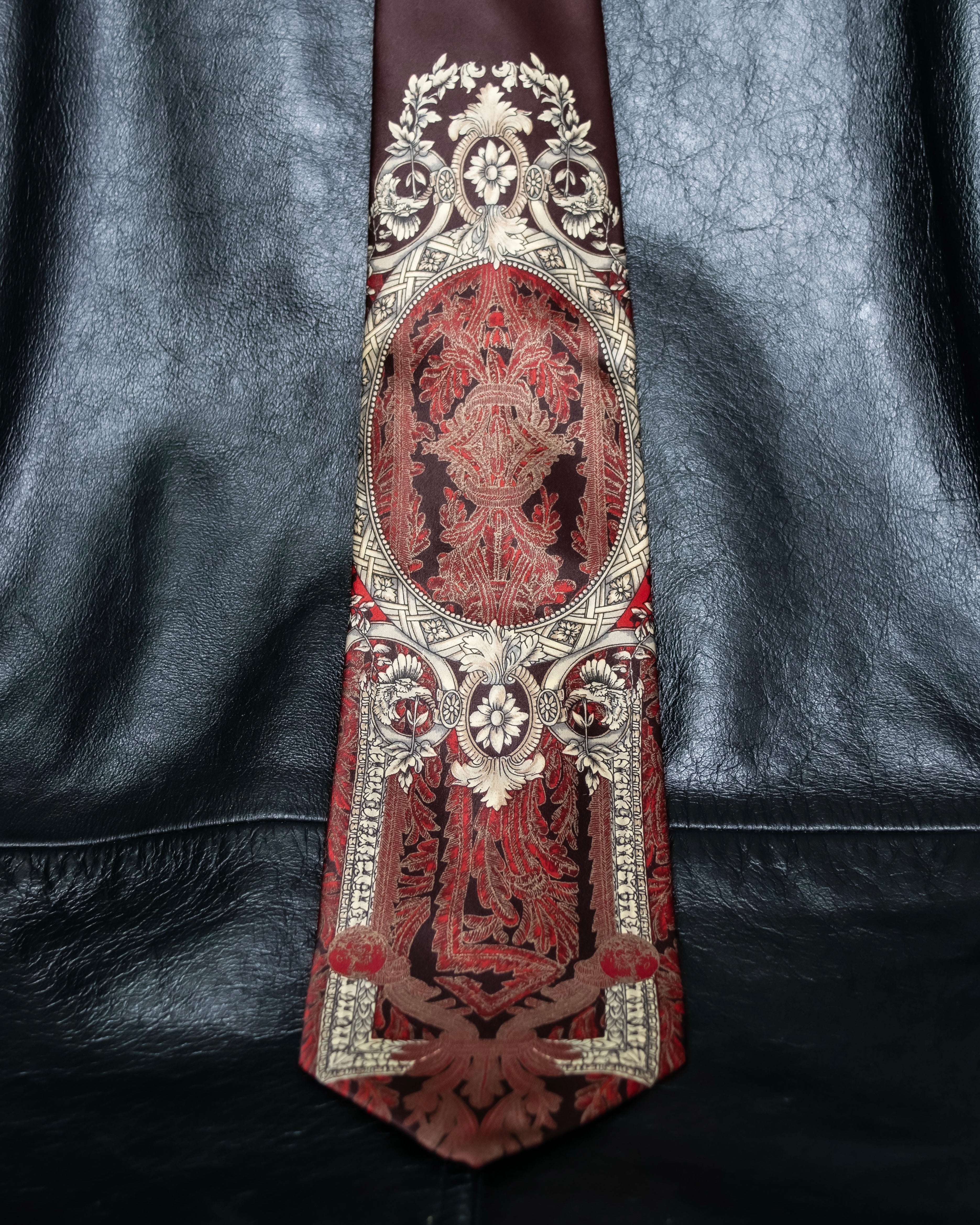 "GIANFRANCO FERRE" Beautiful botanical and frame design necktie