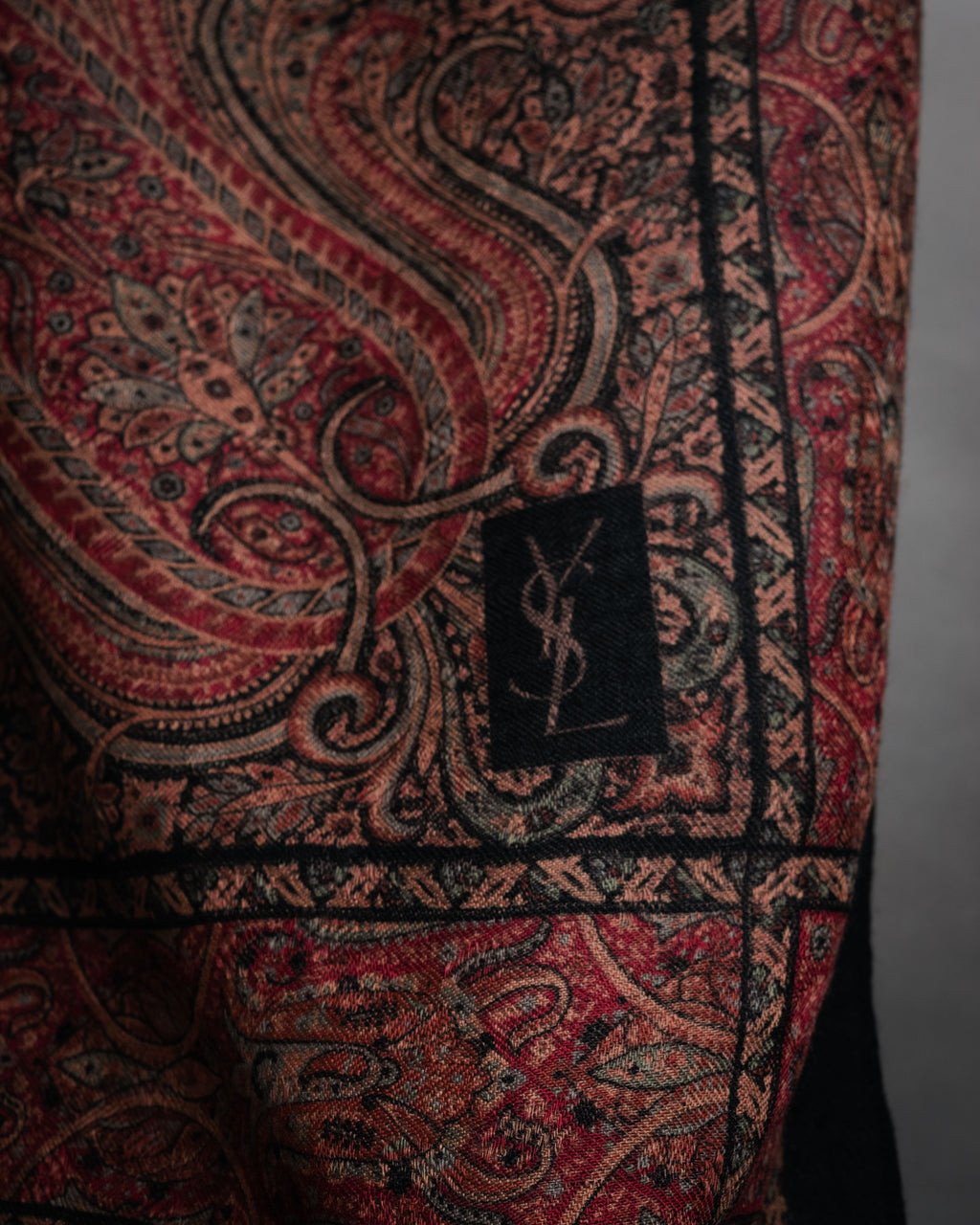 “Yves Saint Laurent” 1985-1995 Paisley framed scarf