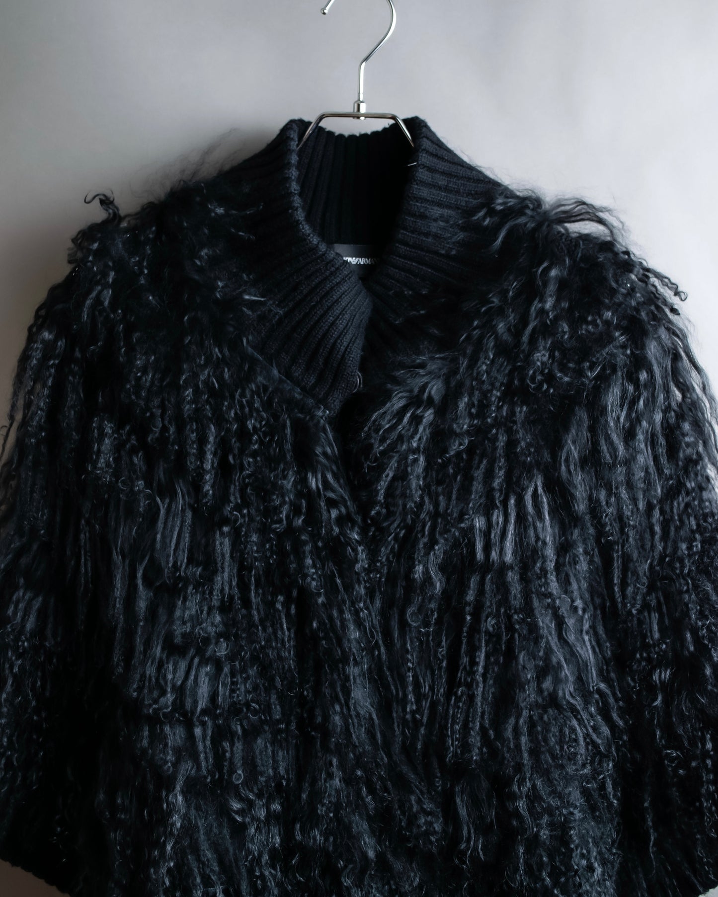 "EMPORIO ARMANI"  Fur fringe design cropped sleeve pullover