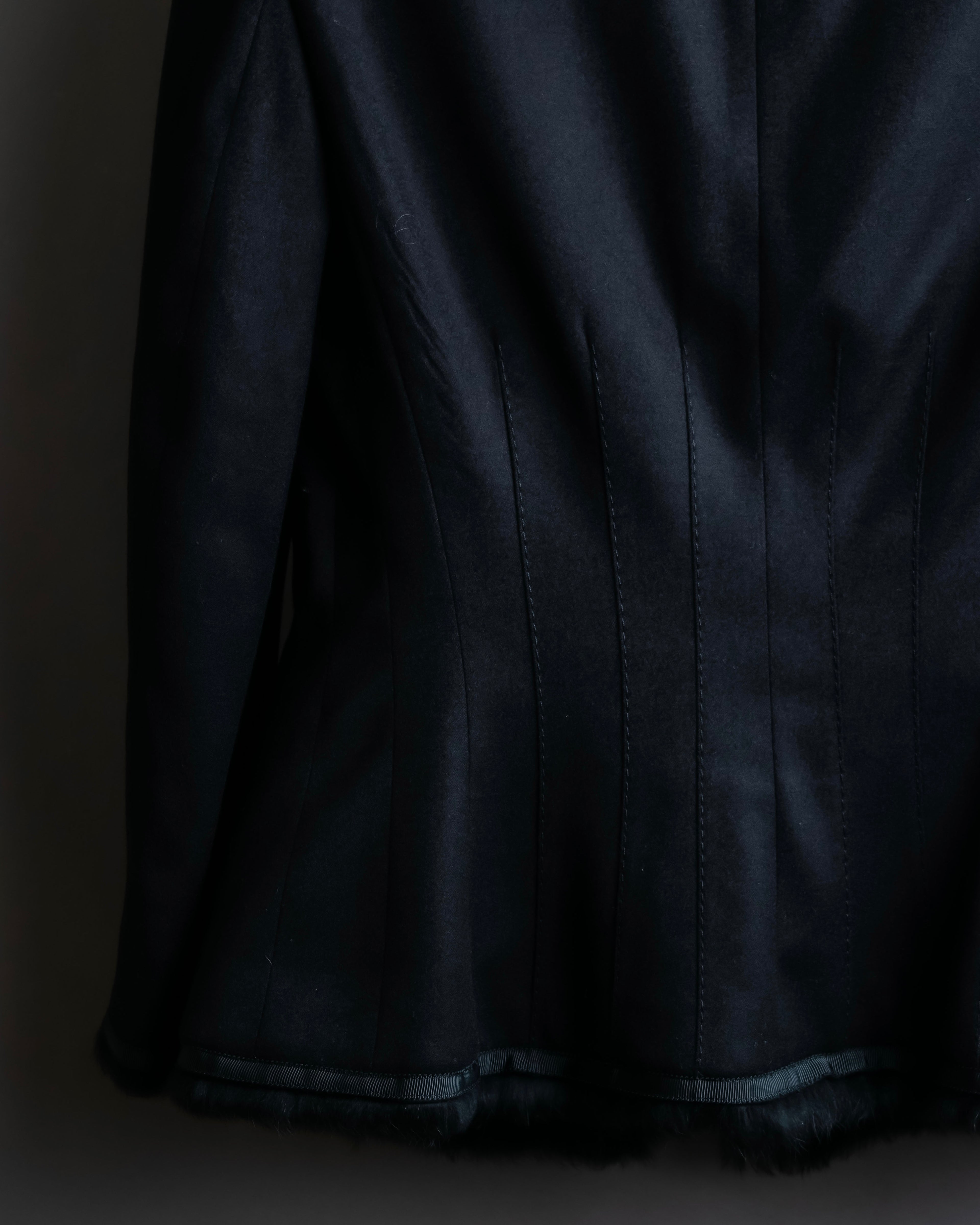 "Alexandar McQueen" Fur trimmed design shaped tailored jacket